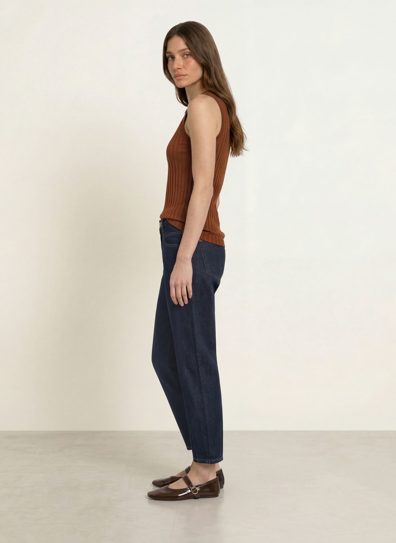 lilienfels Top: BROWN