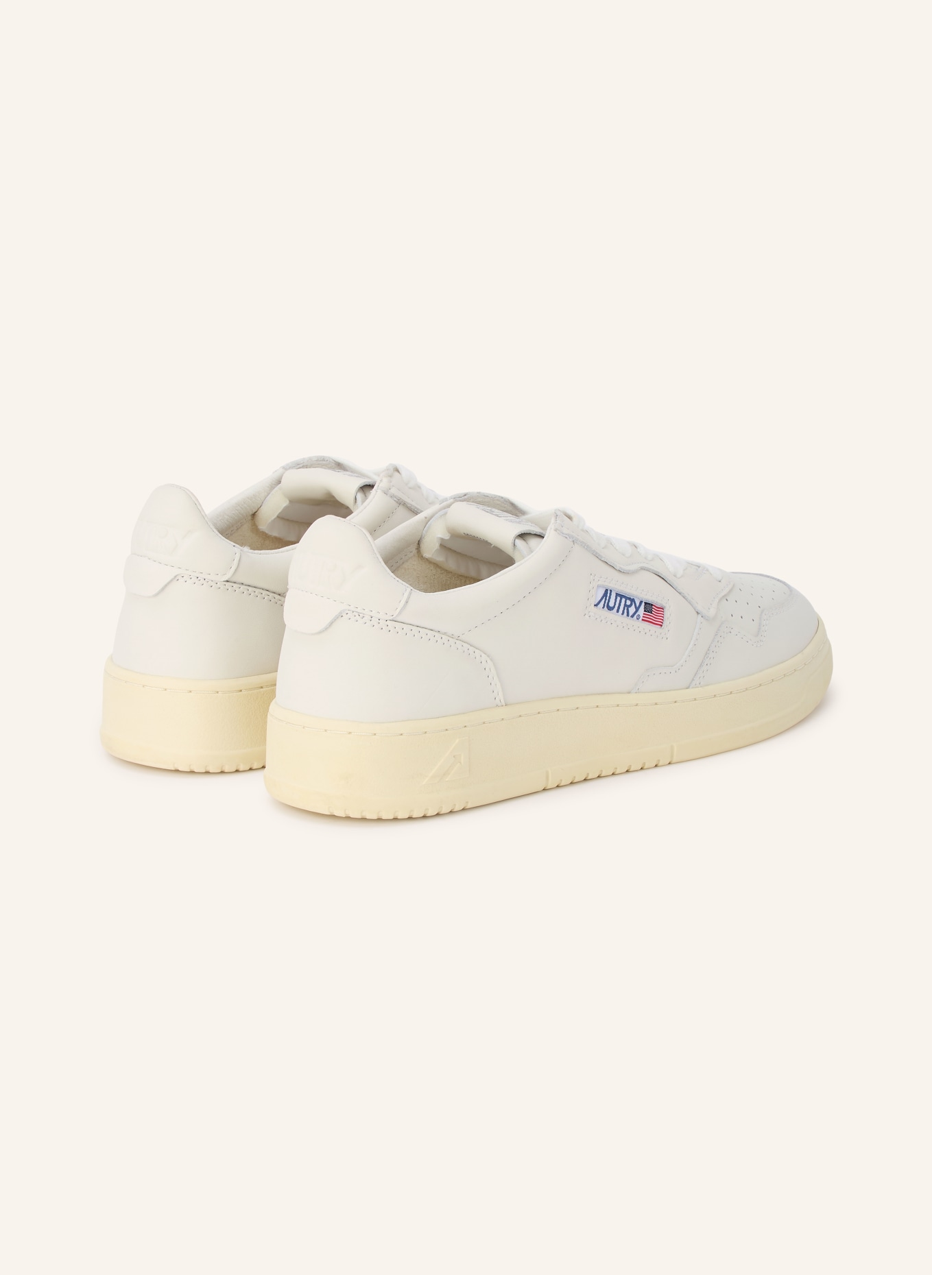 AUTRY Sneaker MEDALIST LOW: WEISS
