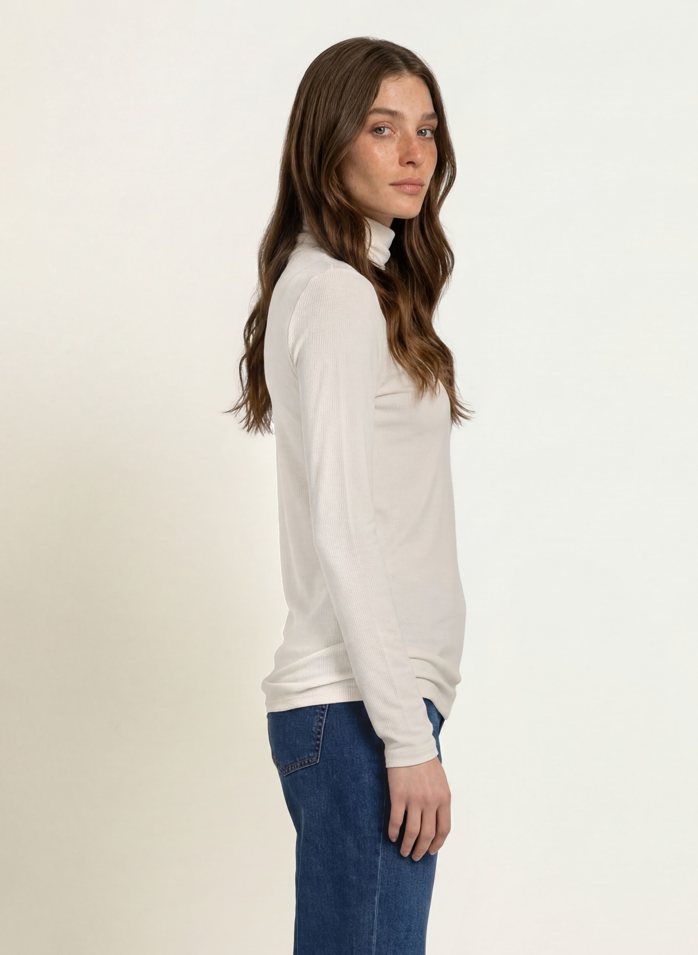 MAJESTIC FILATURES Rollkragenshirt: CREME