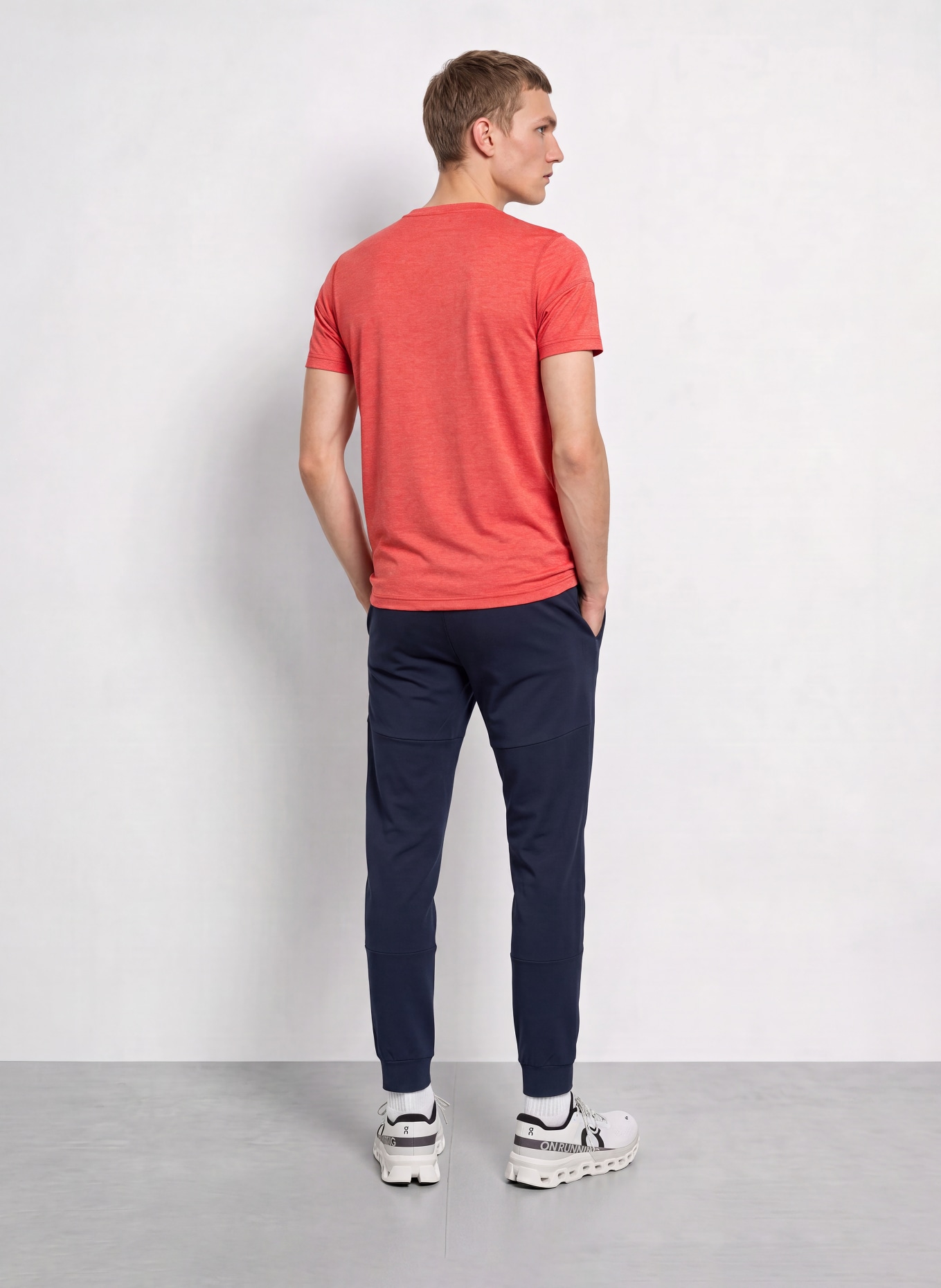JOY sportswear T-Shirt OLE: ORANGE