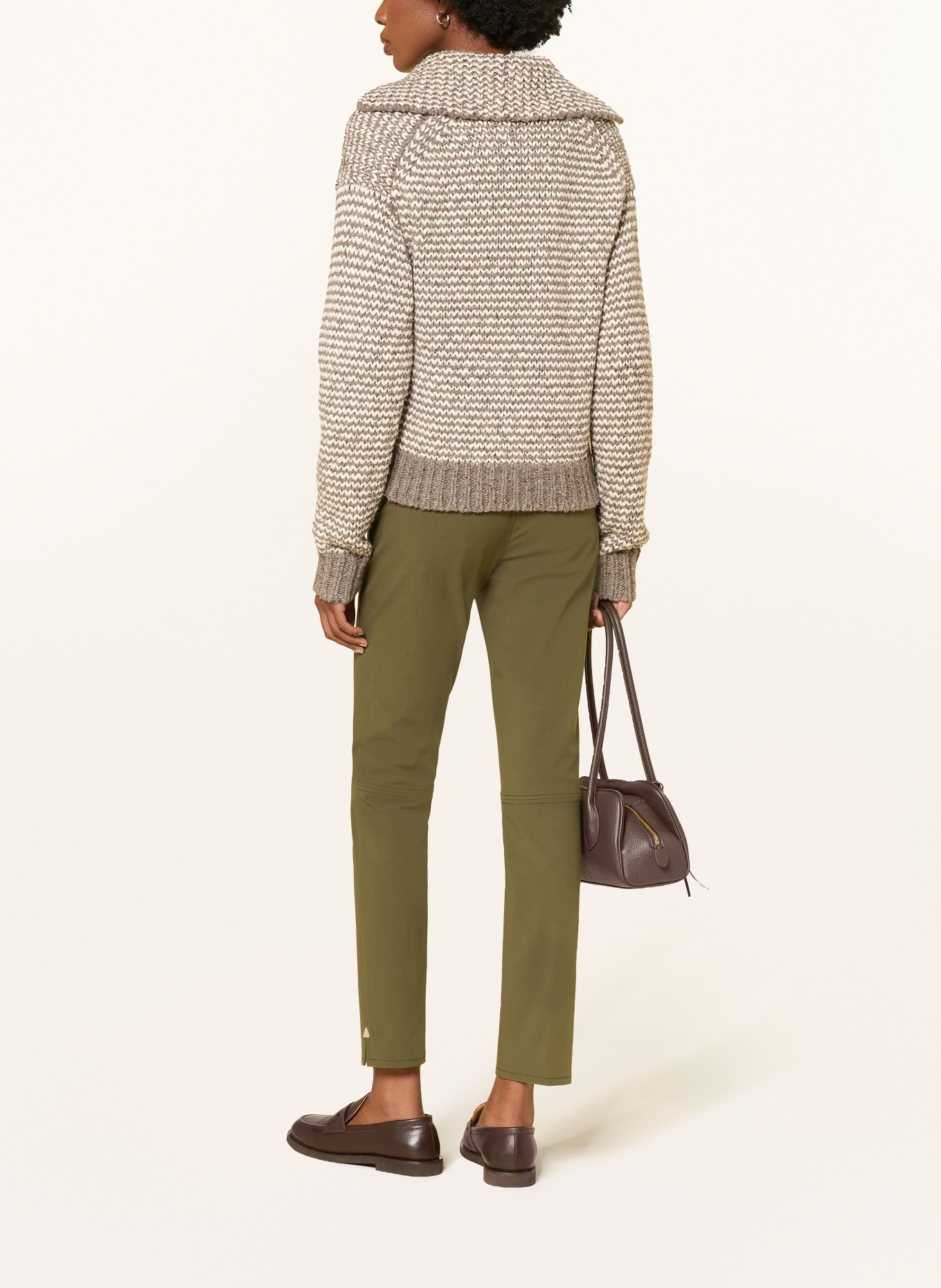 pamela henson Broek ROYAL: KAKI