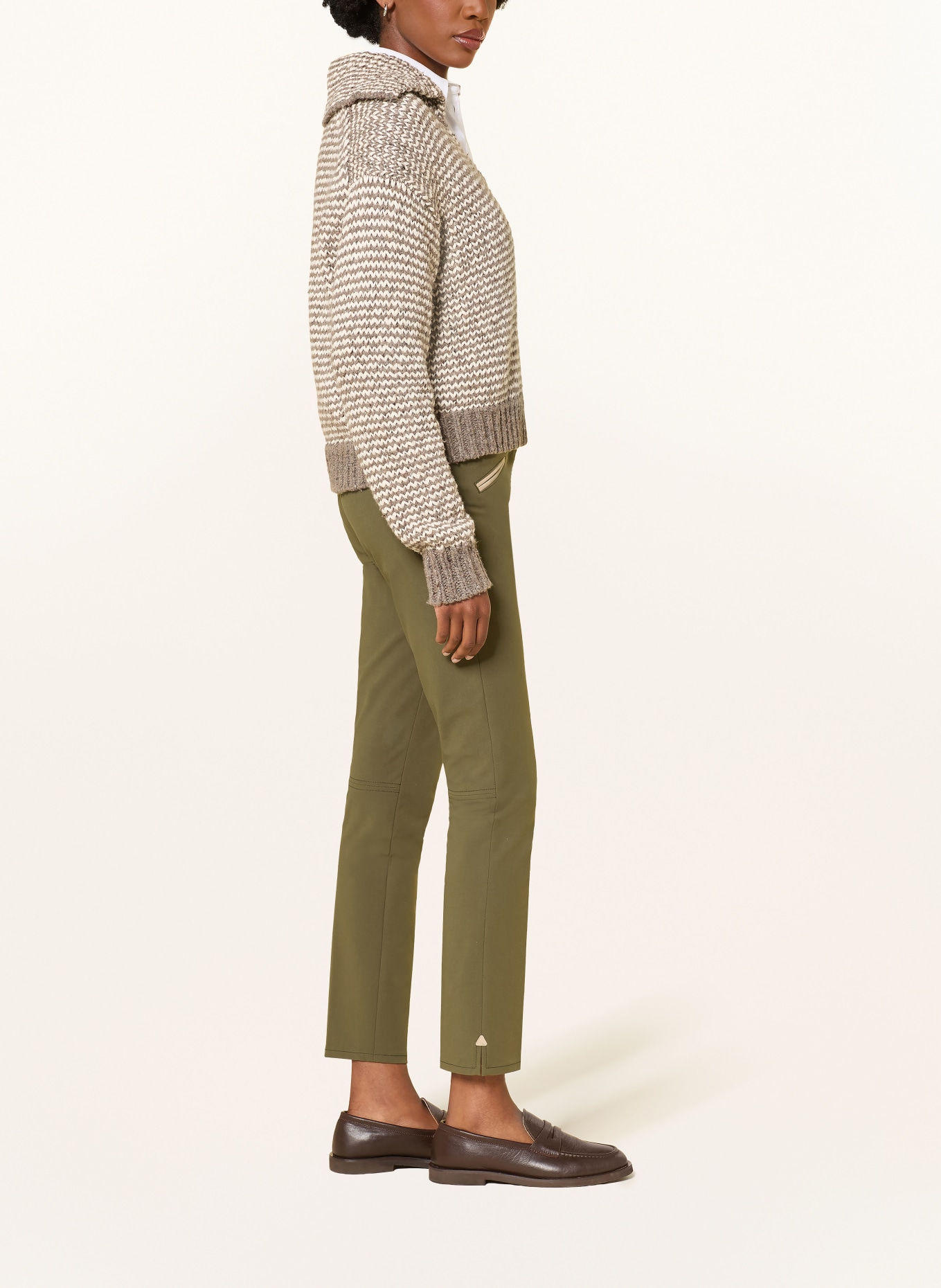 pamela henson Broek ROYAL: KAKI