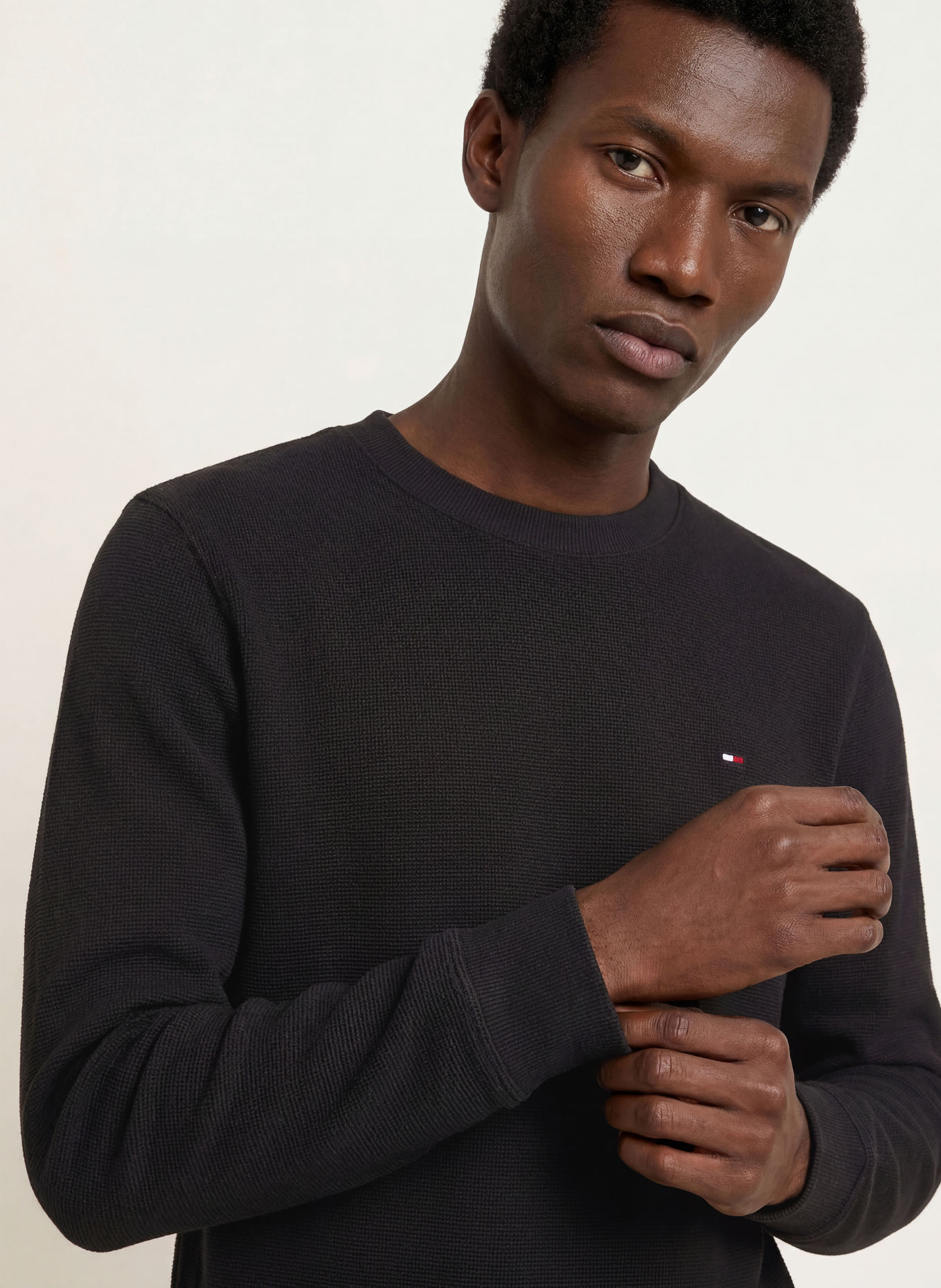 TOMMY HILFIGER Sweter: CZARNY