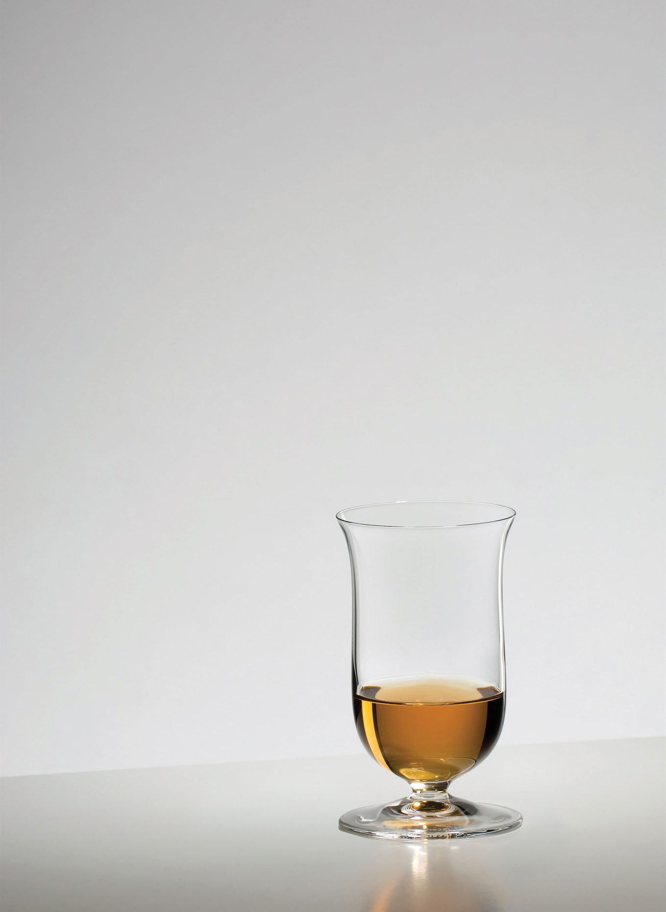 RIEDEL Sada 2 sklenic na whisky VINUM SINGLE MALT WHISKY: BÍLÁ
