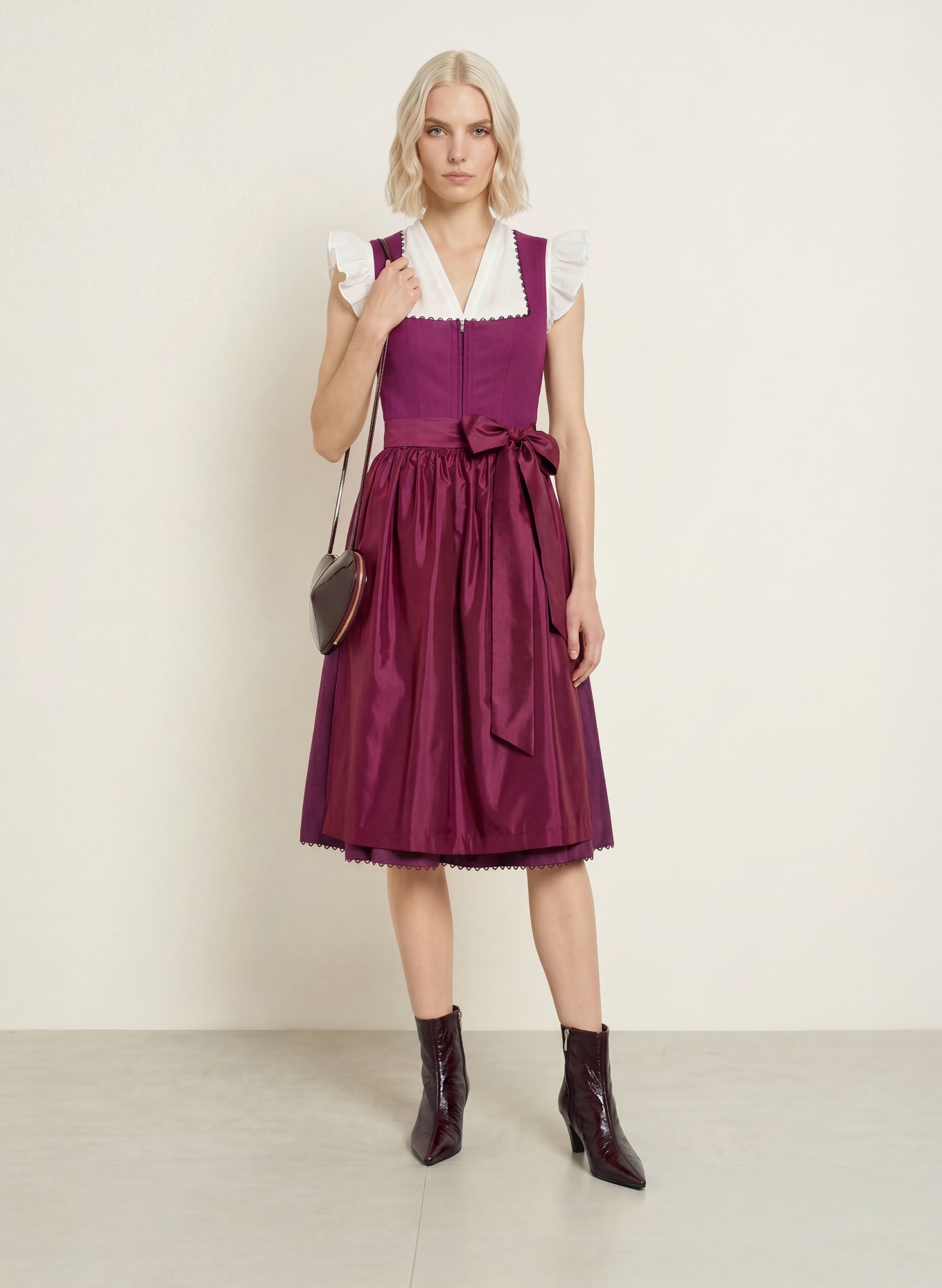 KINGA MATHE Dirndl MÜNCHEN avec lin: LILAS FONCÉ