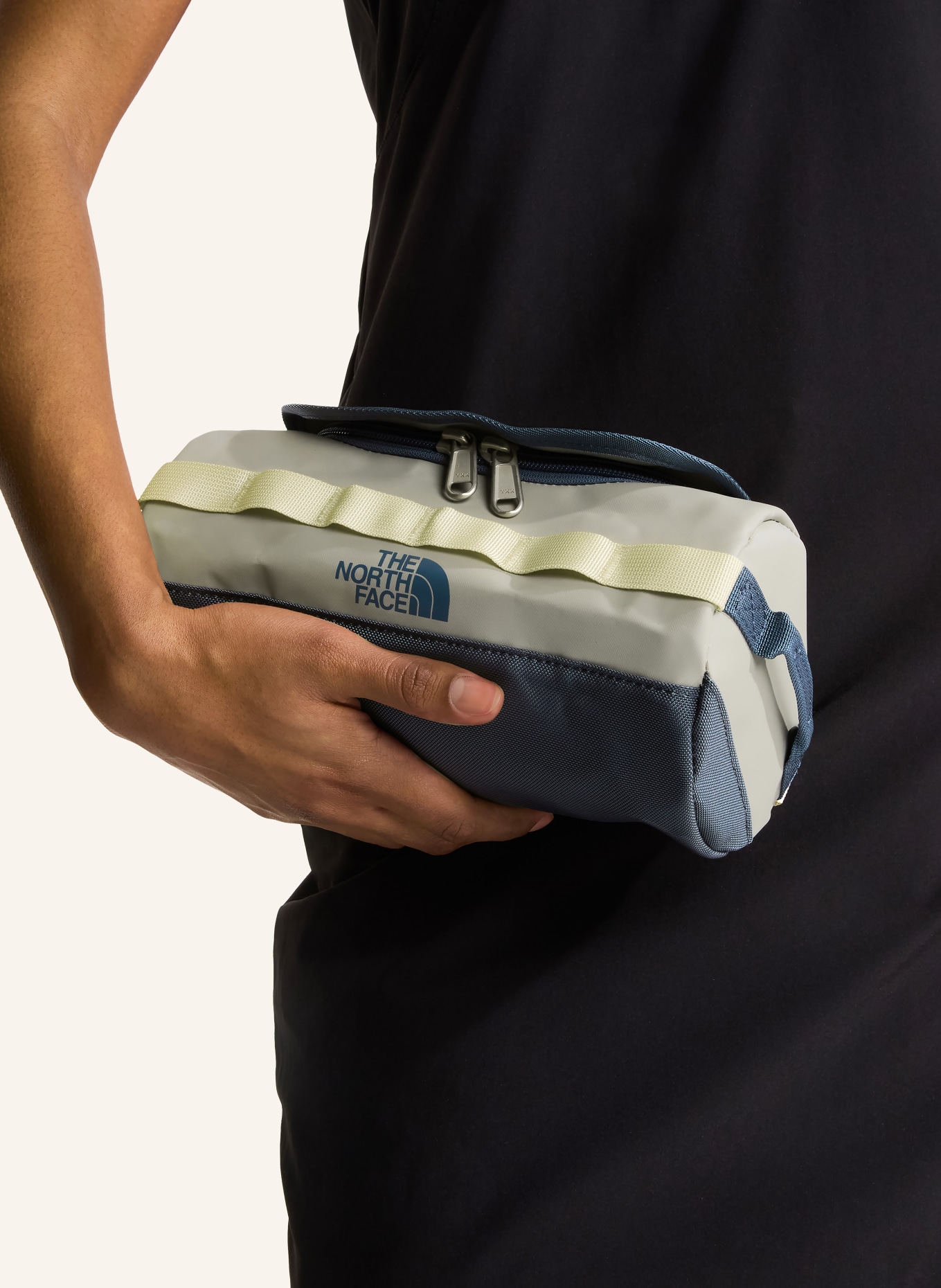 THE NORTH FACE Makeup bag: LIGHT GRAY / CREAM / DARK GRAY