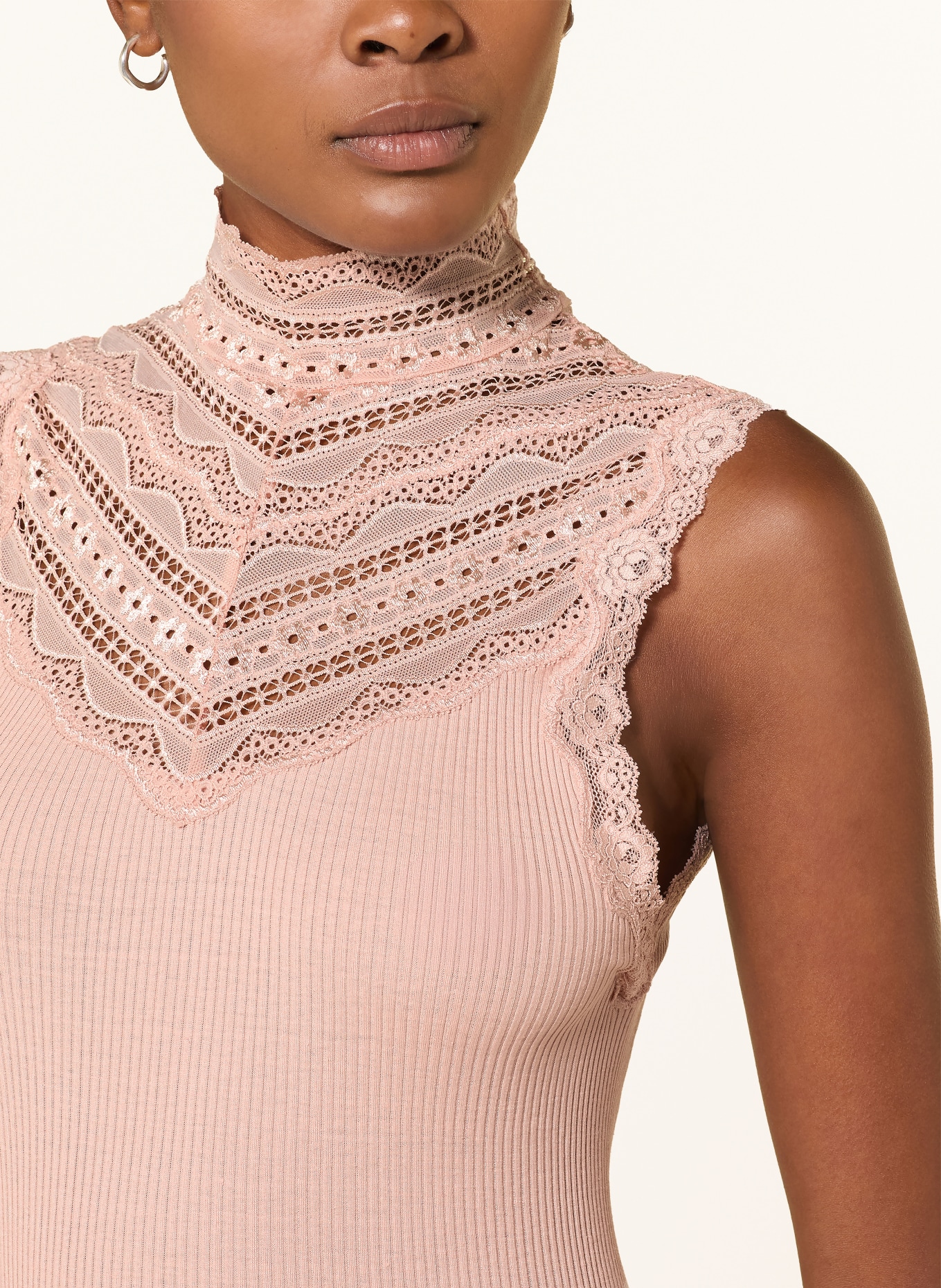 rosemunde Seidentop mit Spitze: ROSÉ