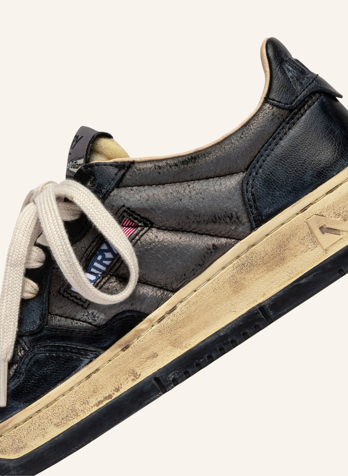 AUTRY Sneaker SUPER VINTAGE LOW: DUNKELBLAU