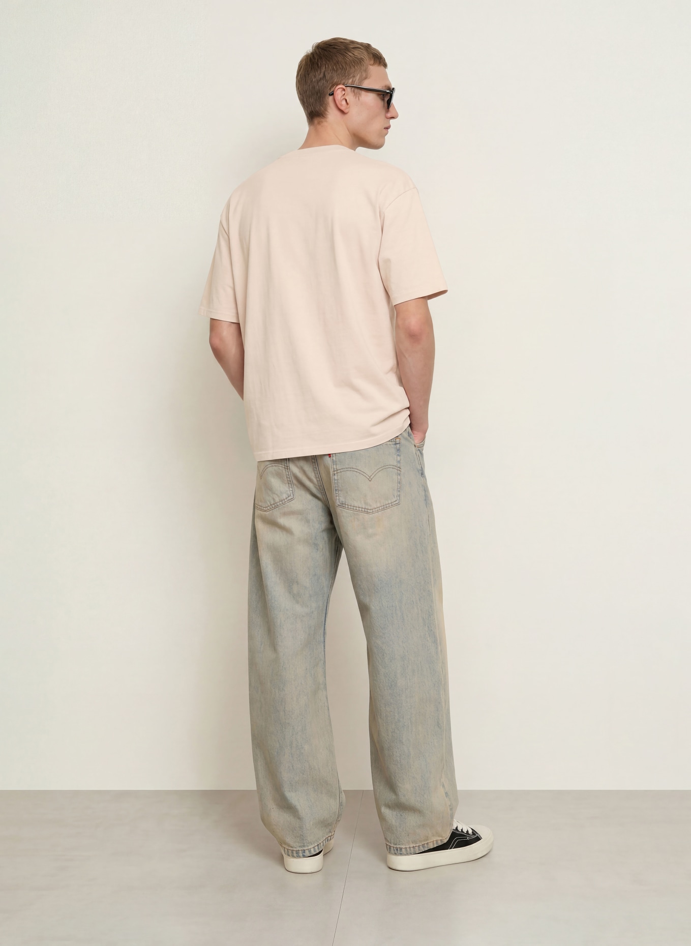 PEGADOR Oversized-Shirt: HELLBRAUN