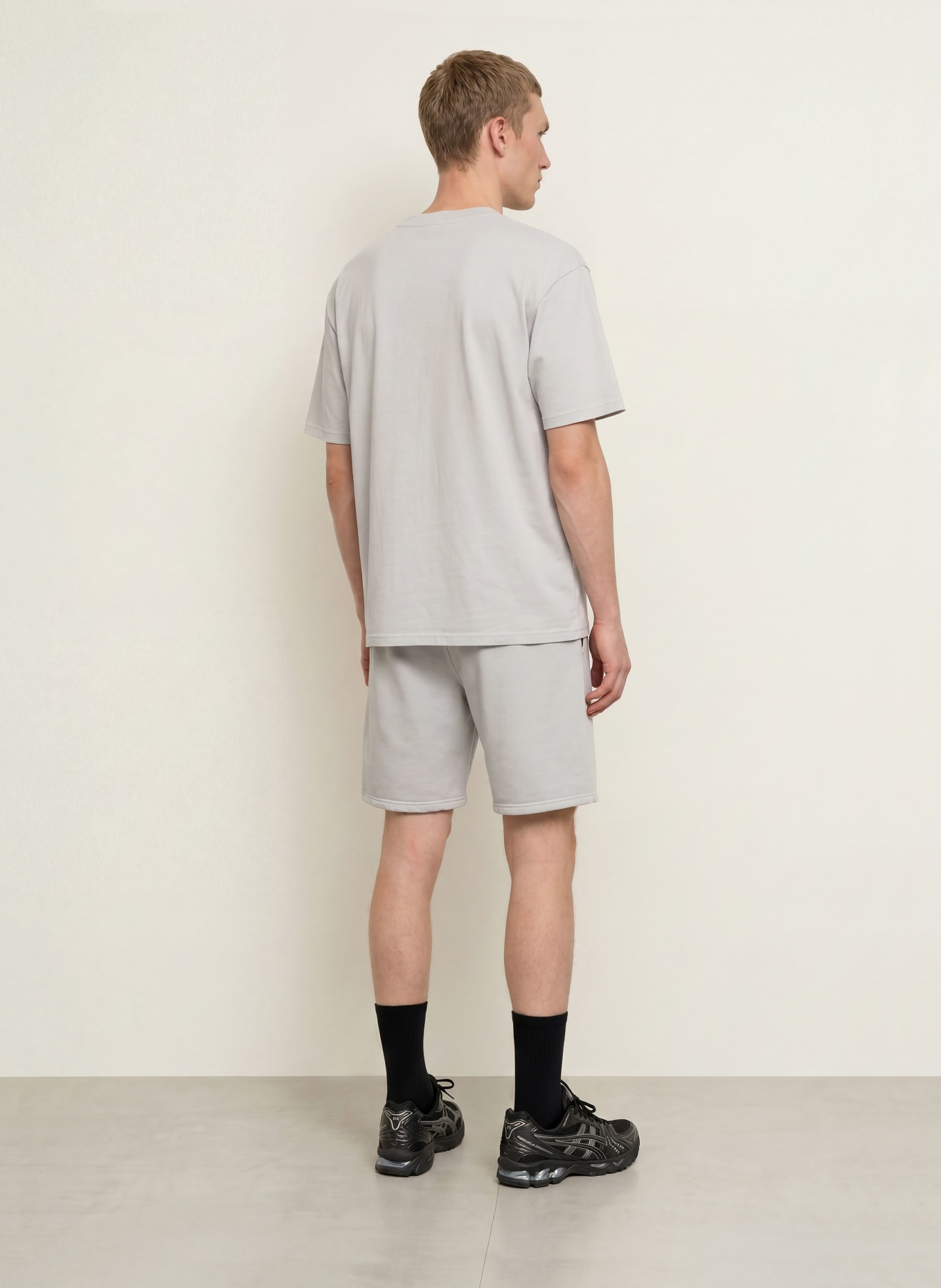PEGADOR Koszulka oversize: JASNOCZARY