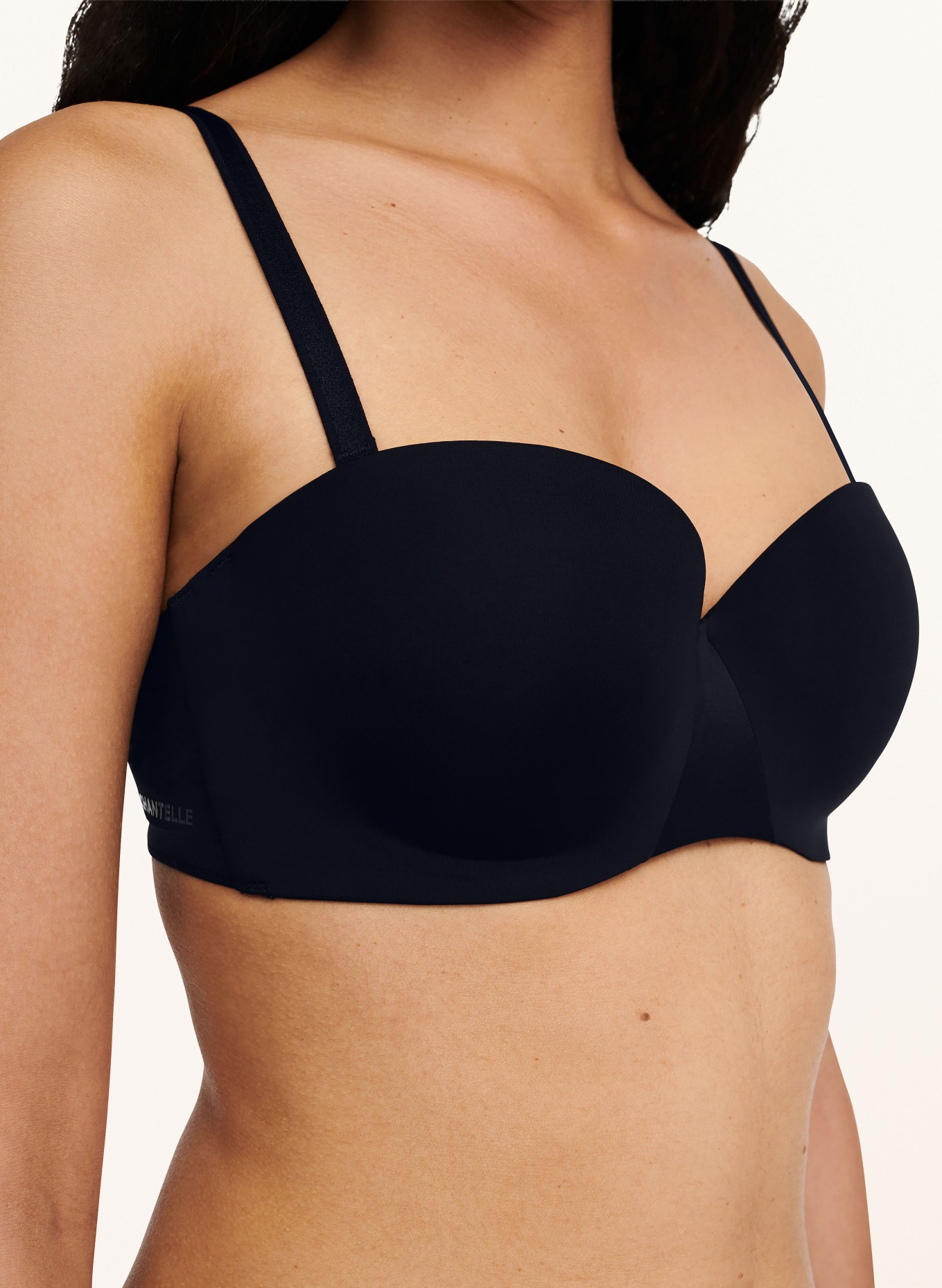 CHANTELLE Bandeau-BH ESSENTIALL: SVART