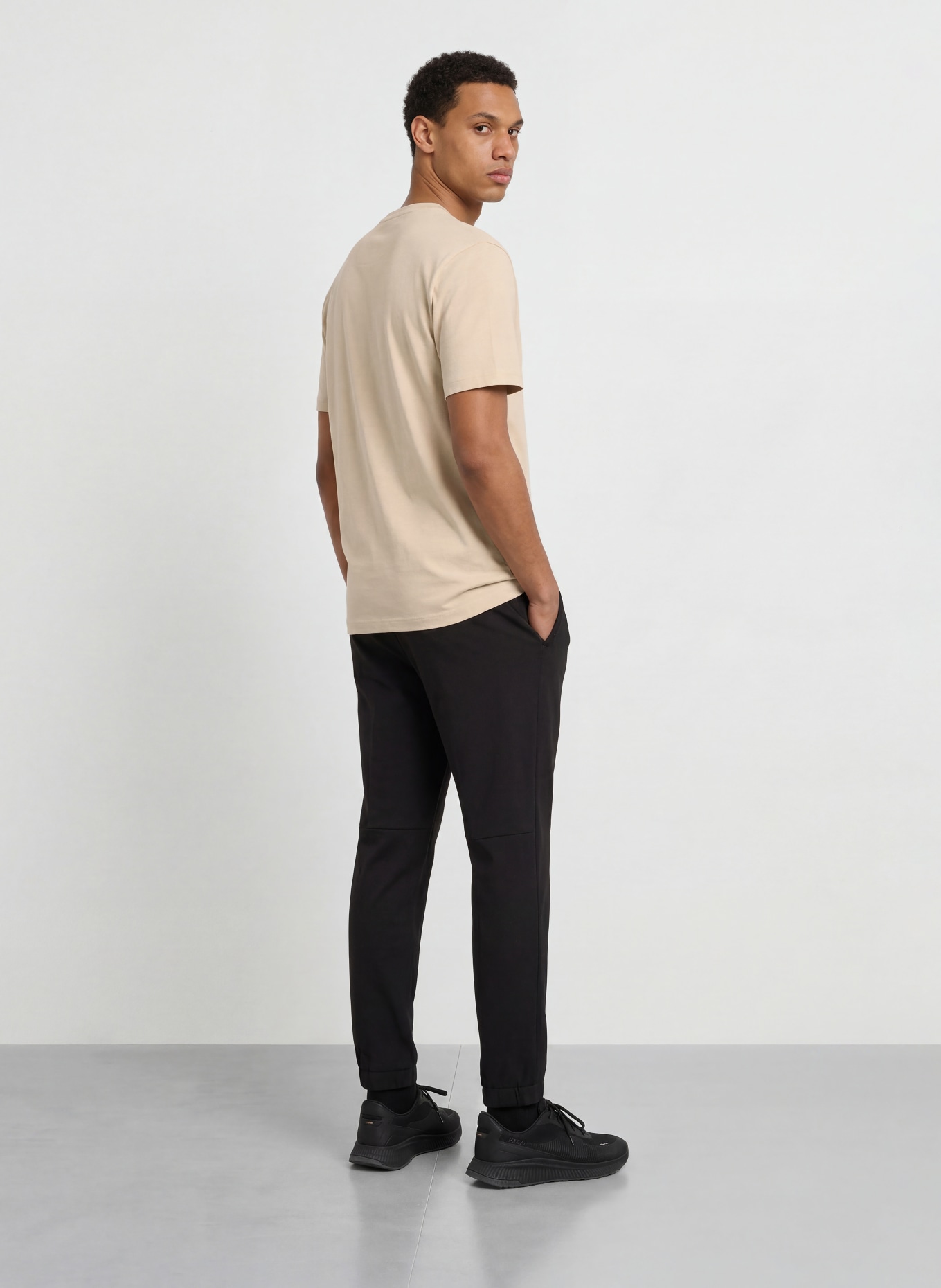 BOSS T-Shirt: BEIGE