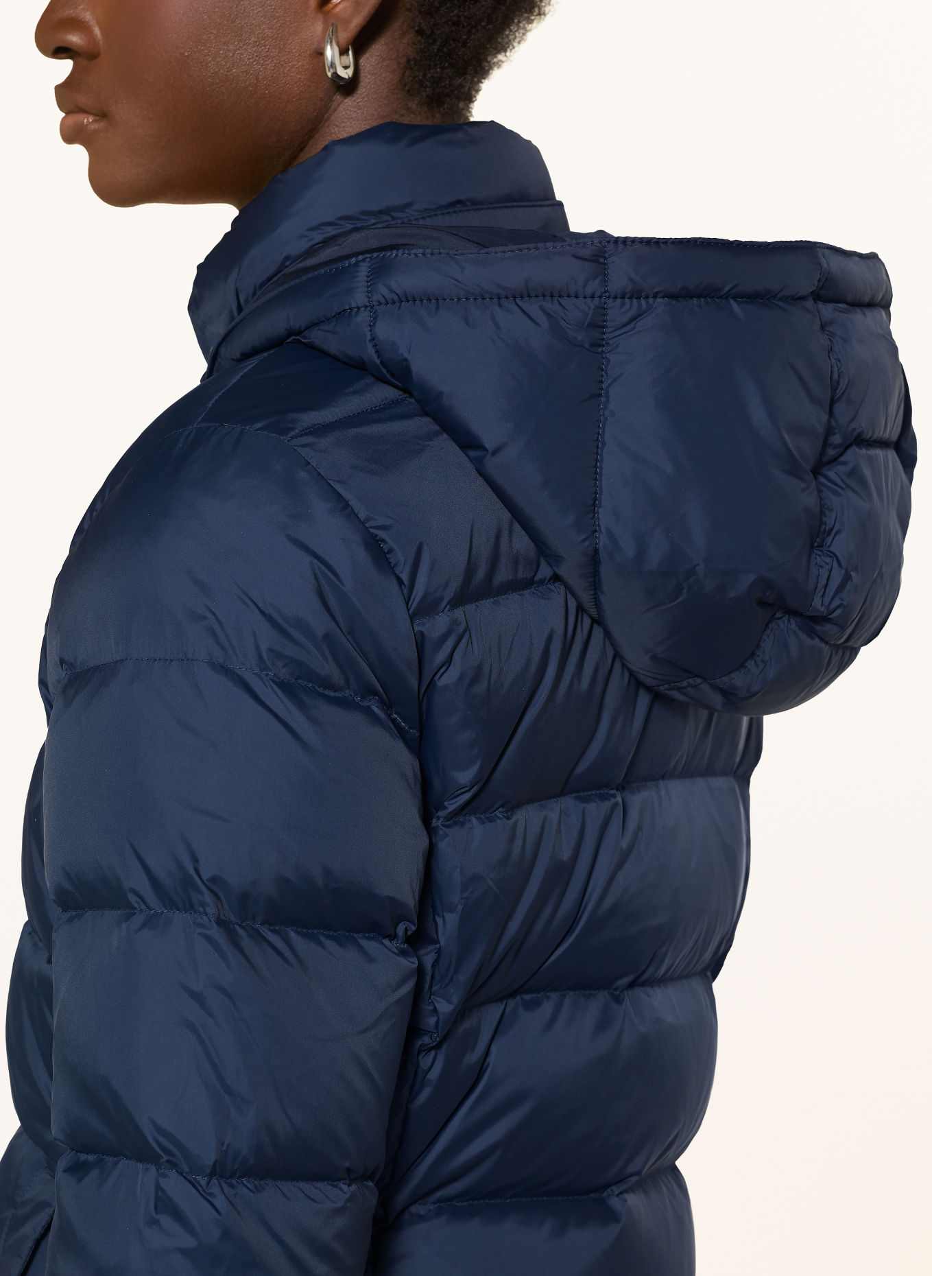 TOMMY JEANS Donsjack met afneembare kunstbontkraag: DONKERBLAUW / LICHTBRUIN