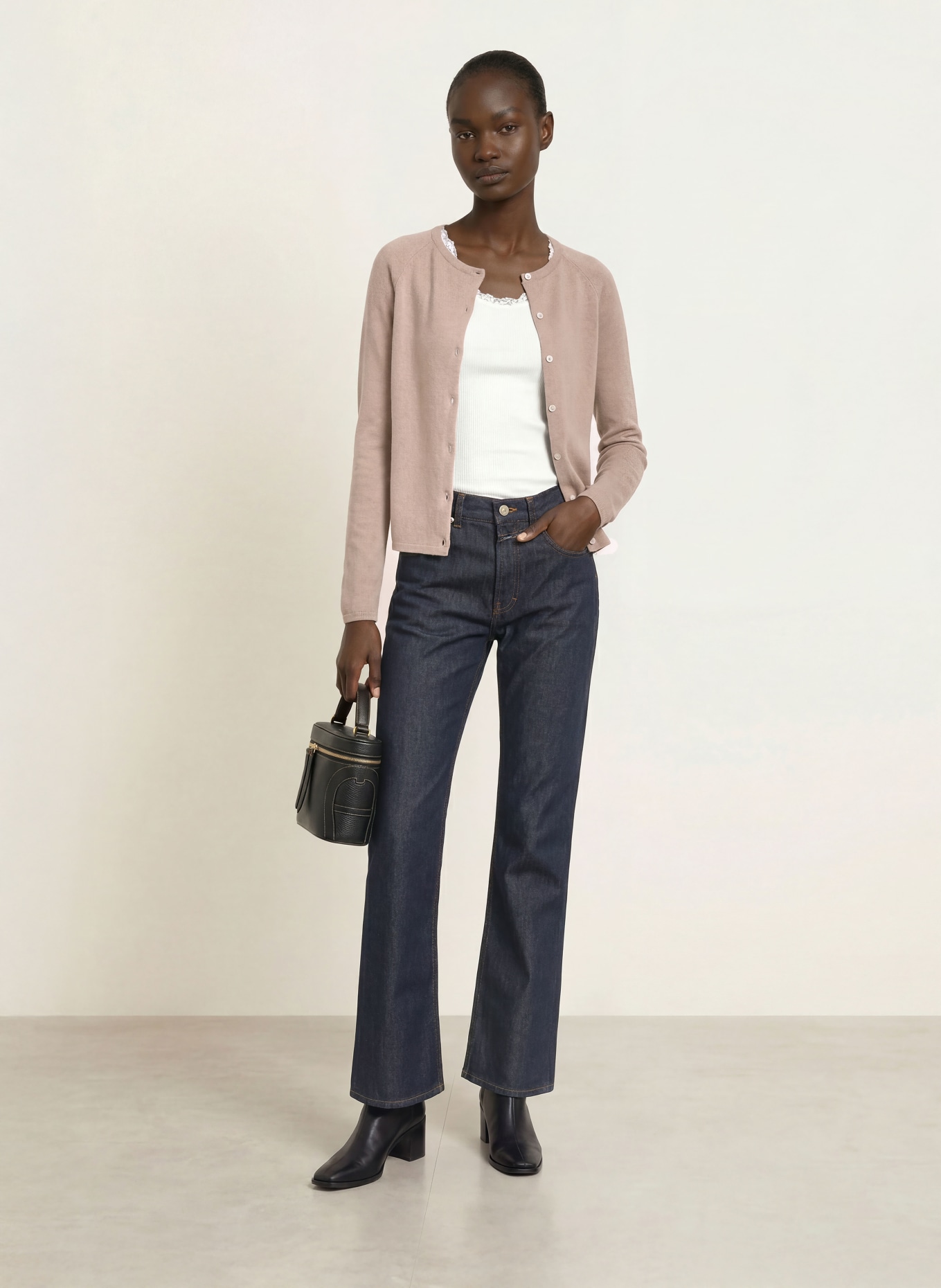 rosemunde Stickad kofta LAICA med kashmir: BEIGE