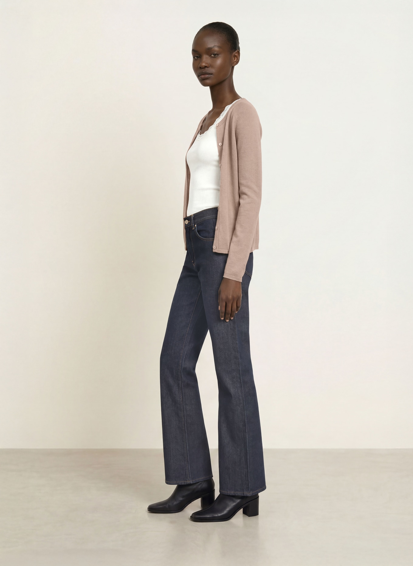 rosemunde Stickad kofta LAICA med kashmir: BEIGE