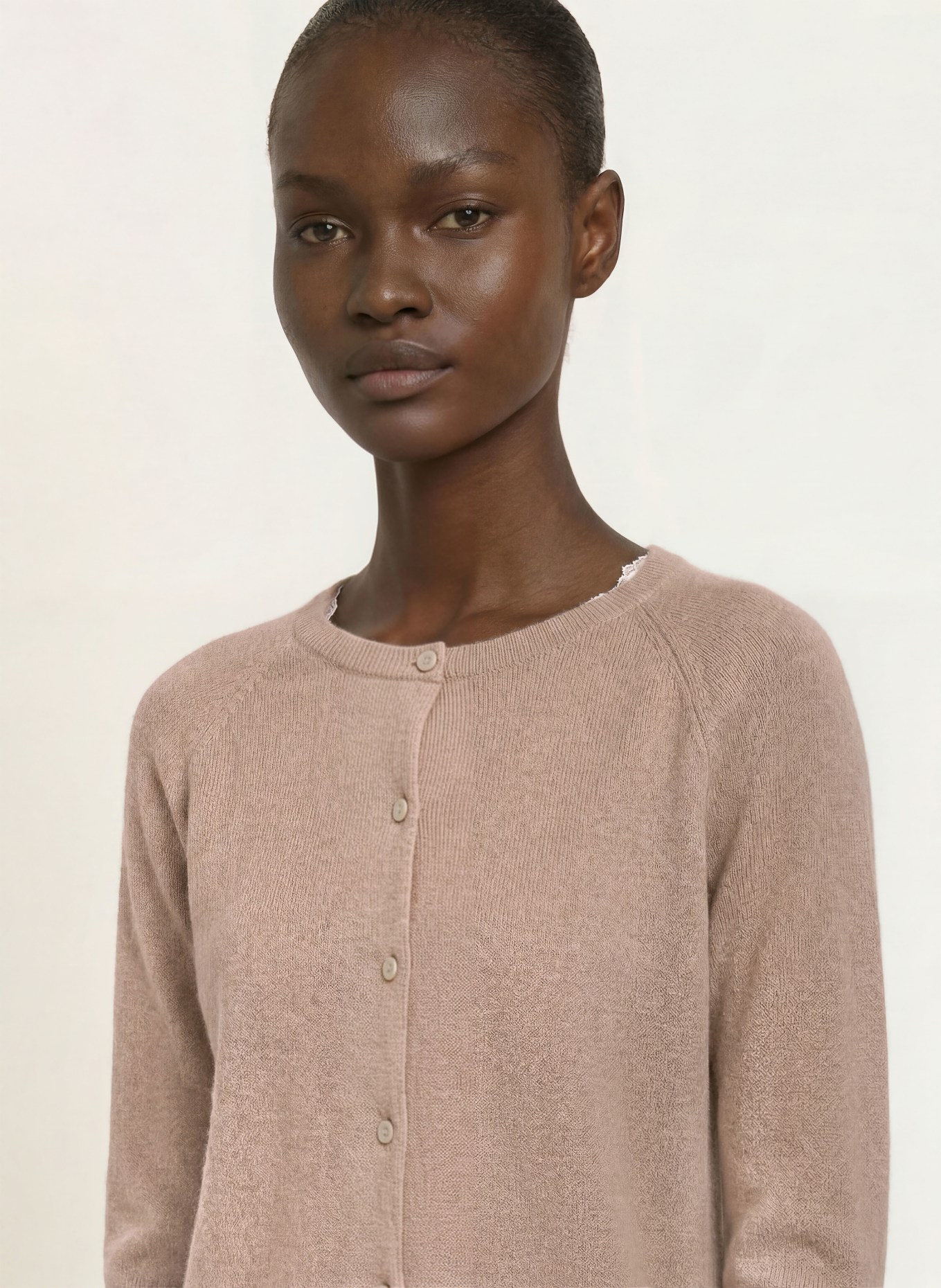 rosemunde Stickad kofta LAICA med kashmir: BEIGE