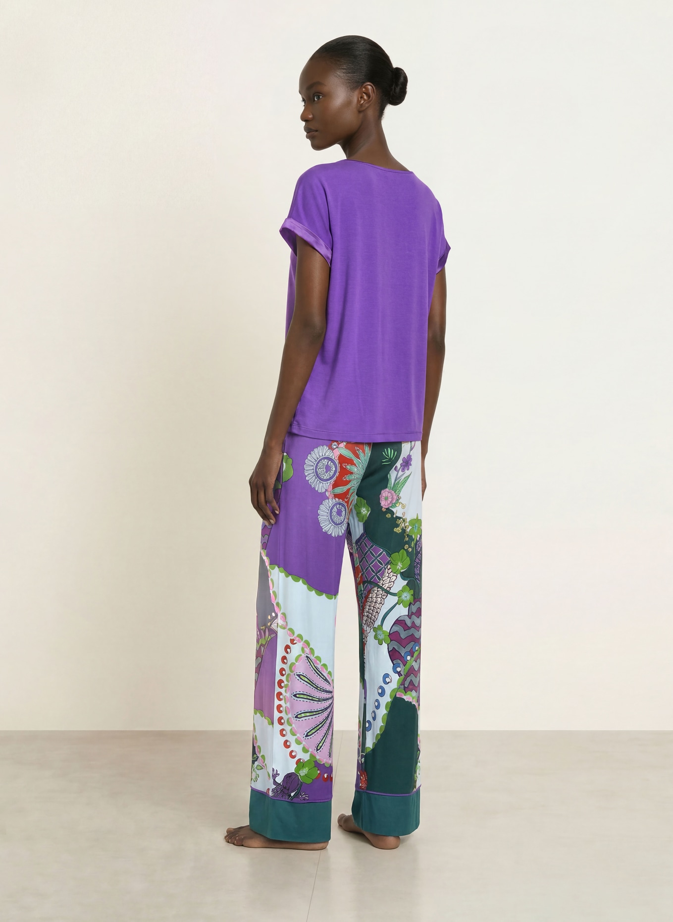 mey Schlafshirt Serie PURE CHIC: NEONLILA