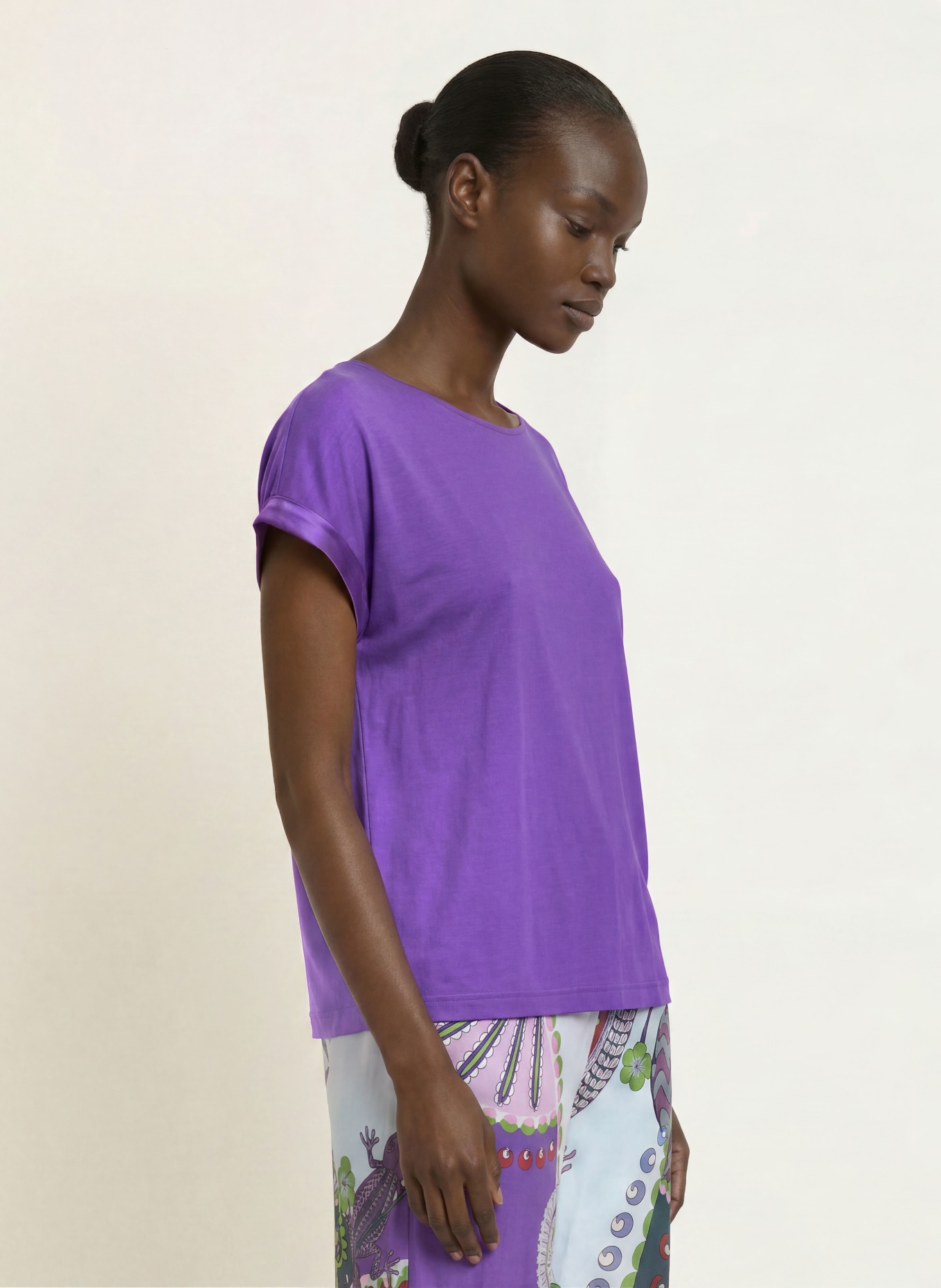 mey Schlafshirt Serie PURE CHIC: NEONLILA