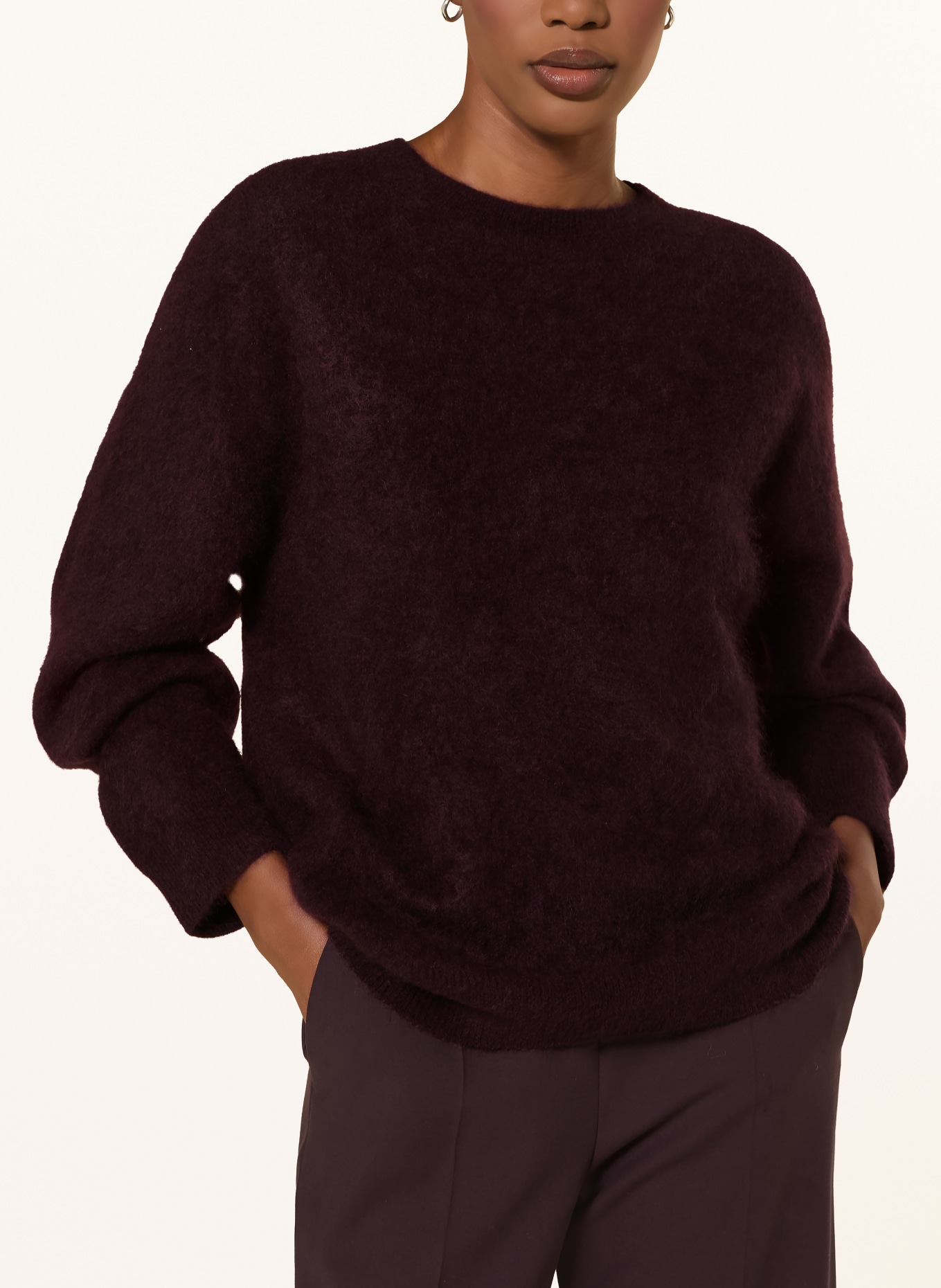 windsor. Cashmere sweater: DARK PURPLE