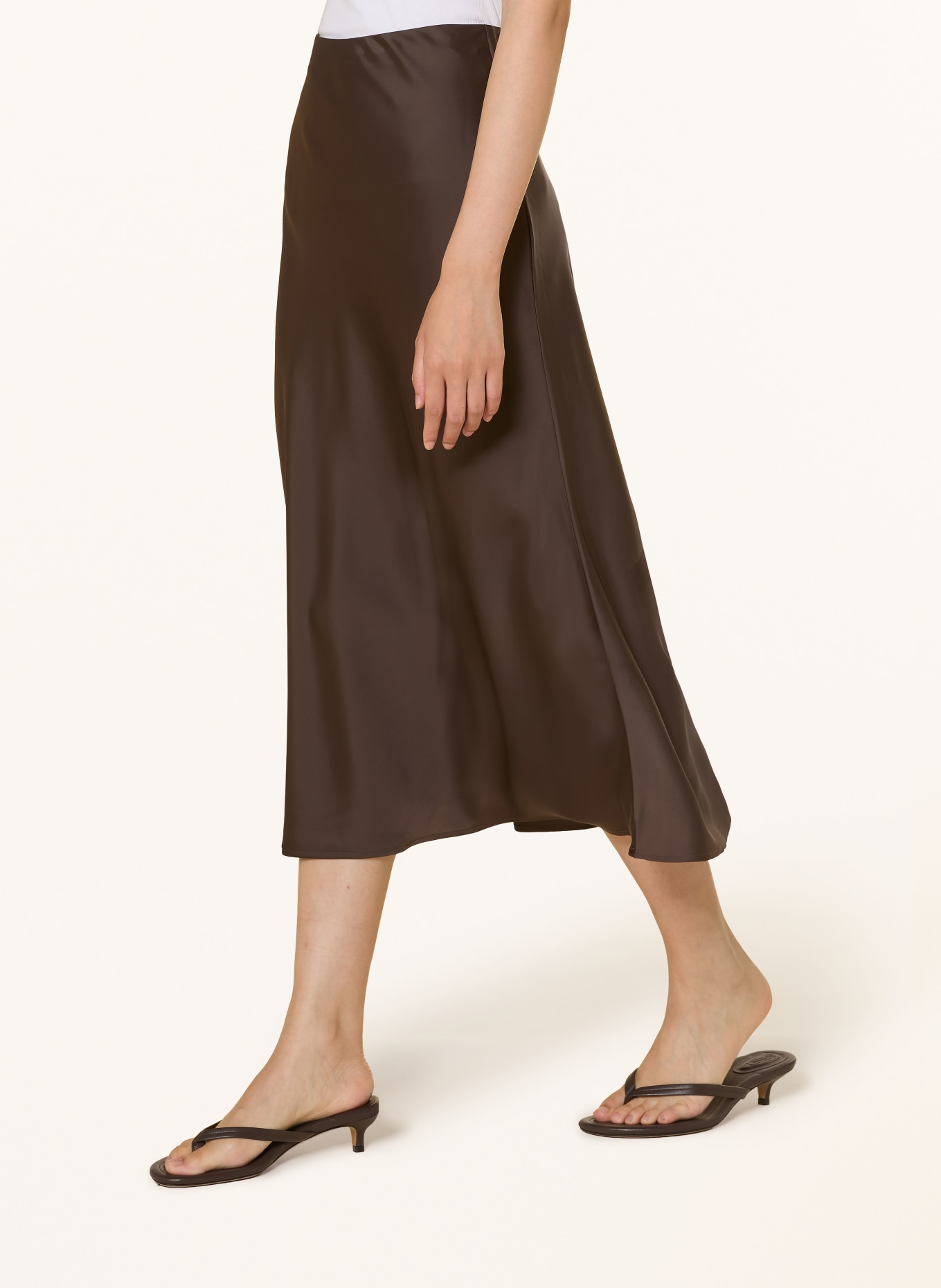 Y.A.S. satijnen rok: MARRON FONCÉ