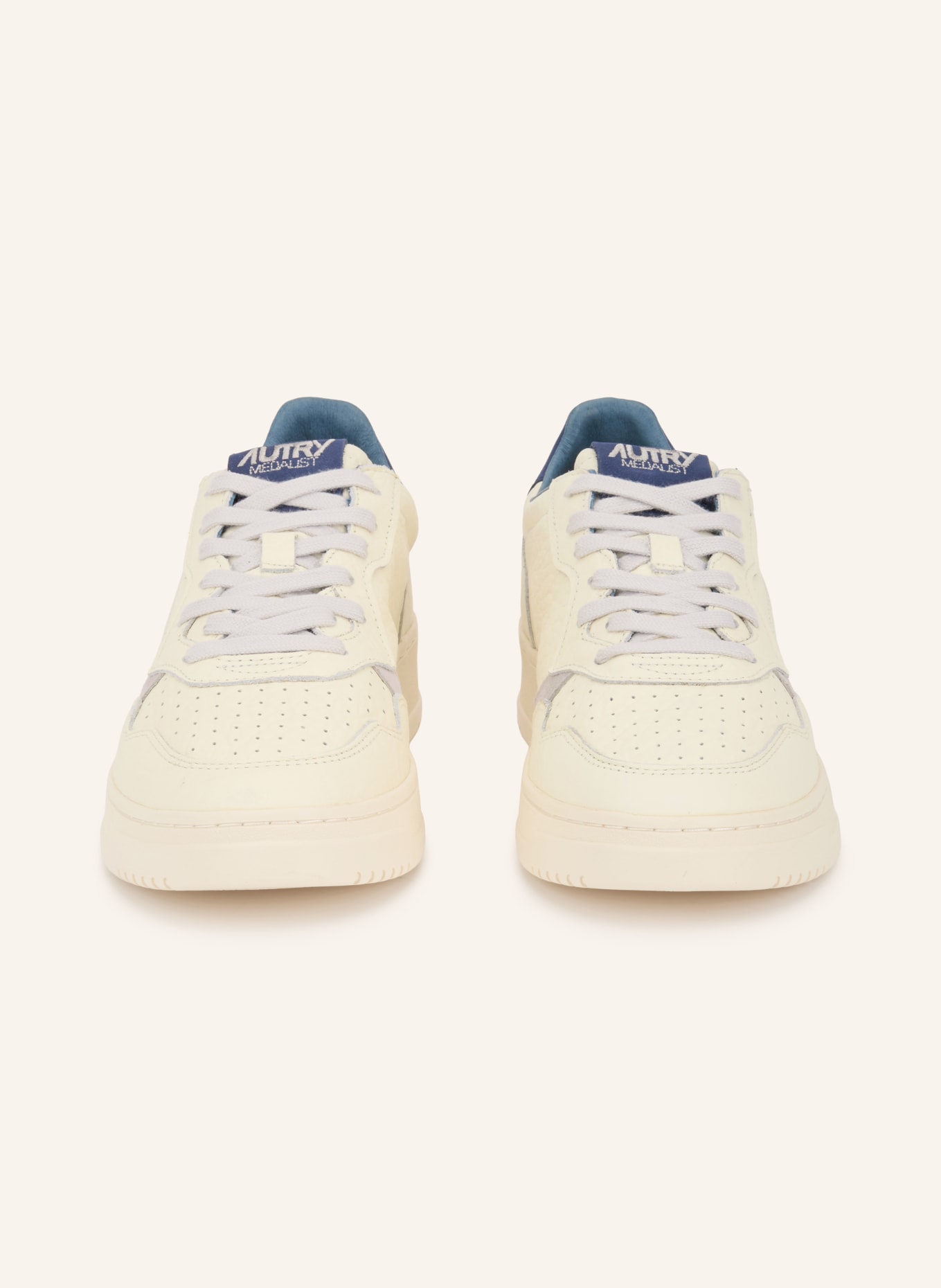 AUTRY Sneaker MEDALIST LOW ELEPHANT: CRÈME / BLAUWGRIJS / BLAUW