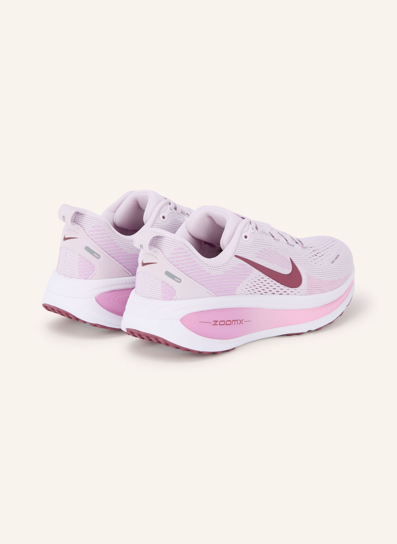 Nike Laufschuhe VOMERO 18: ROSA / LILA