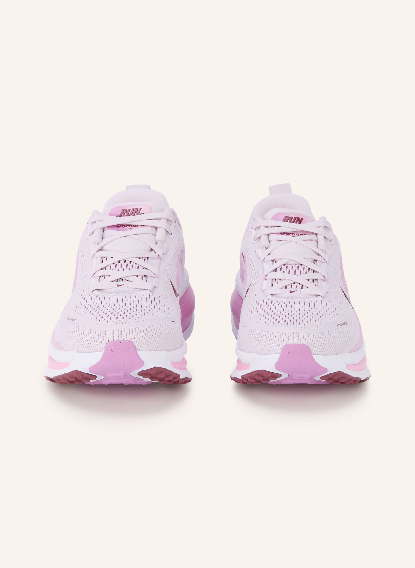 Nike Laufschuhe VOMERO 18: ROSA / LILA