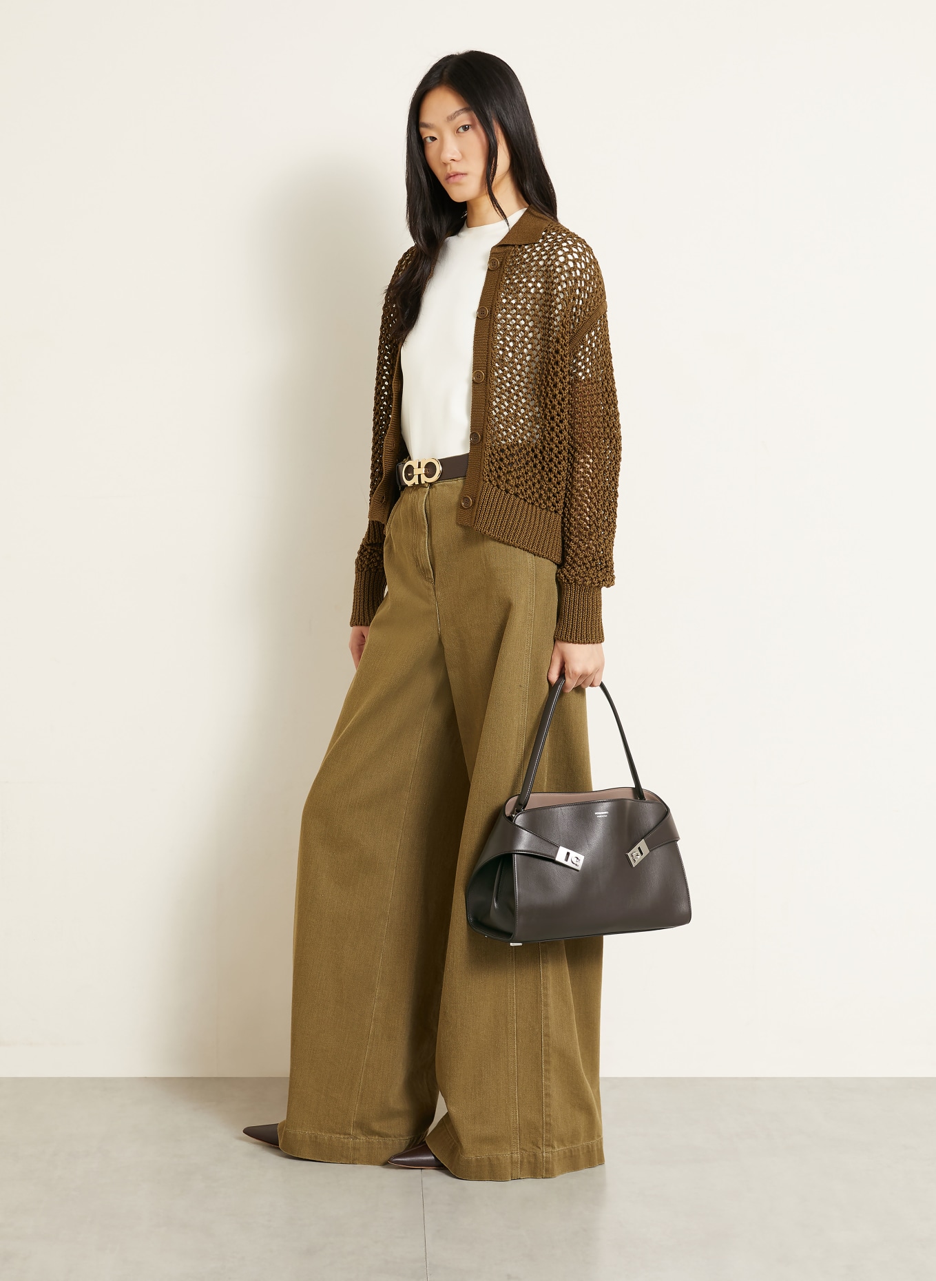 FERRAGAMO Shoulder bag HUG: DARK BROWN / SILVER