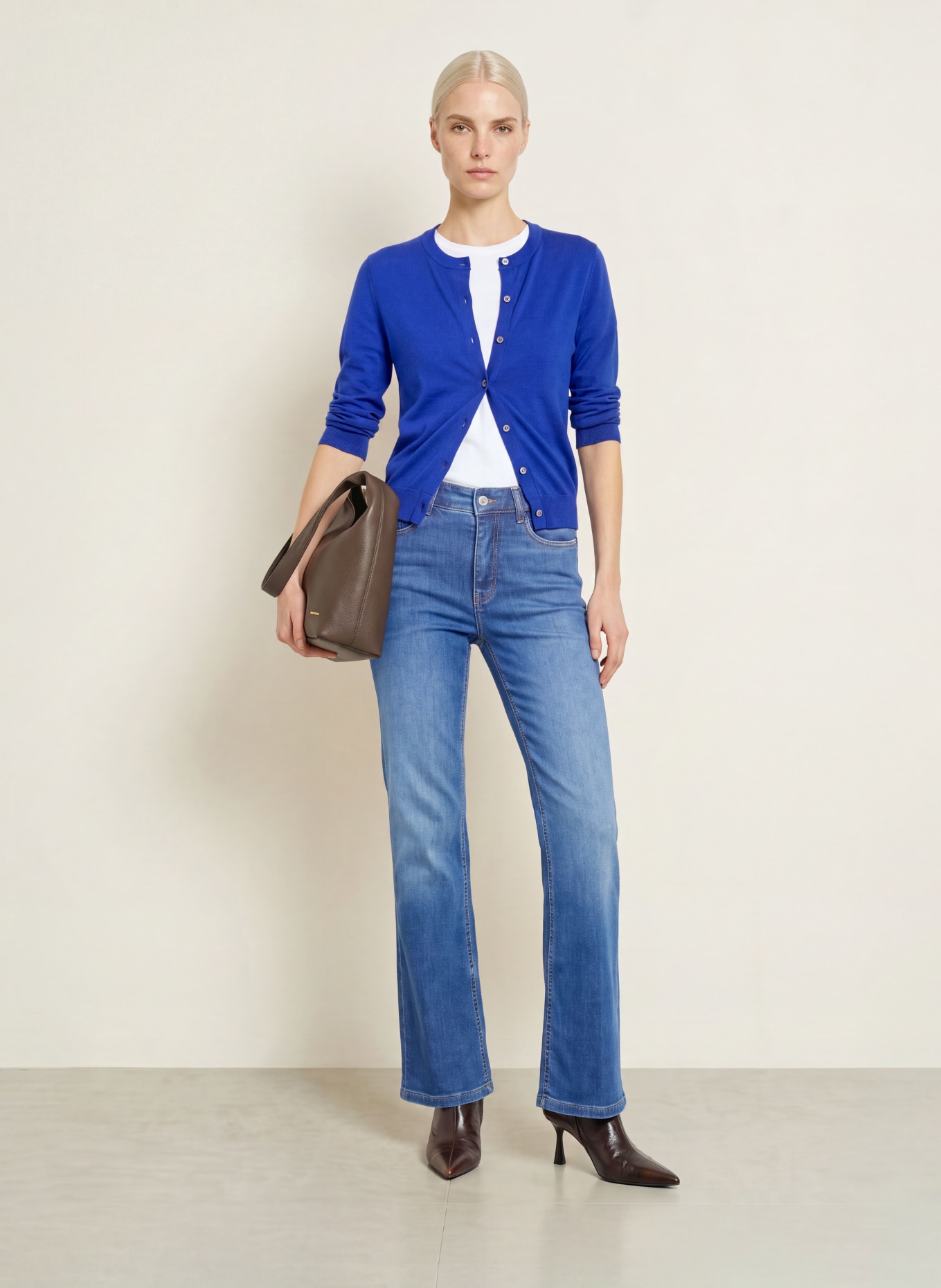 MAC Jeansy bootcut LAURA: D571 mid blue use washed