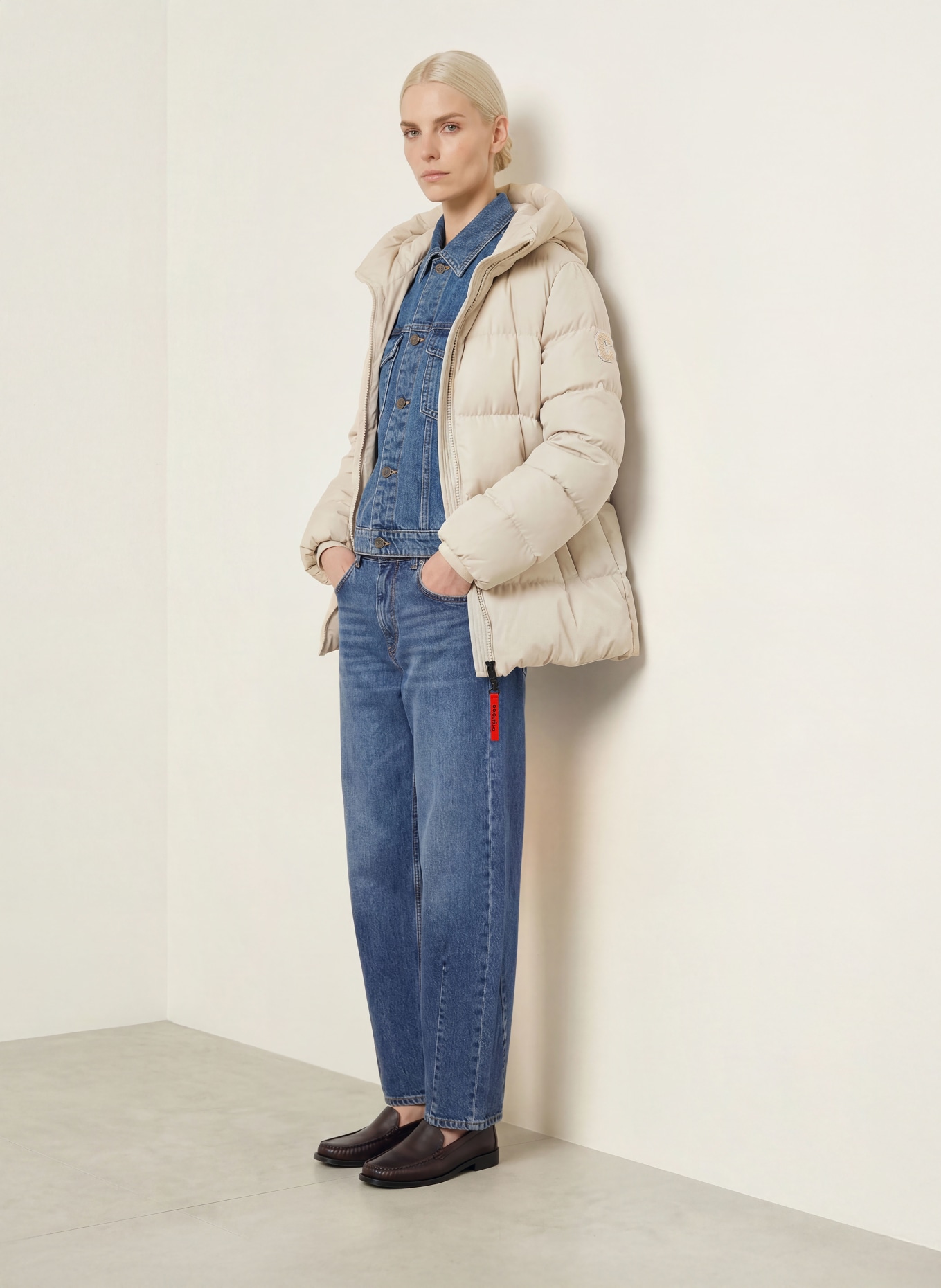 No.1 Como Quilted jacket: BEIGE