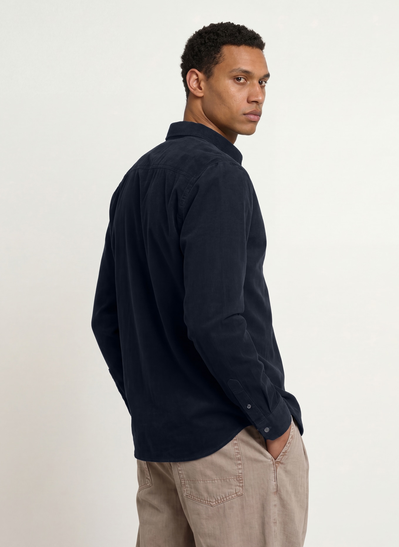 ALLSAINTS Koszula sztruksowa BIRCHWOOD slim fit: GRANATOWY