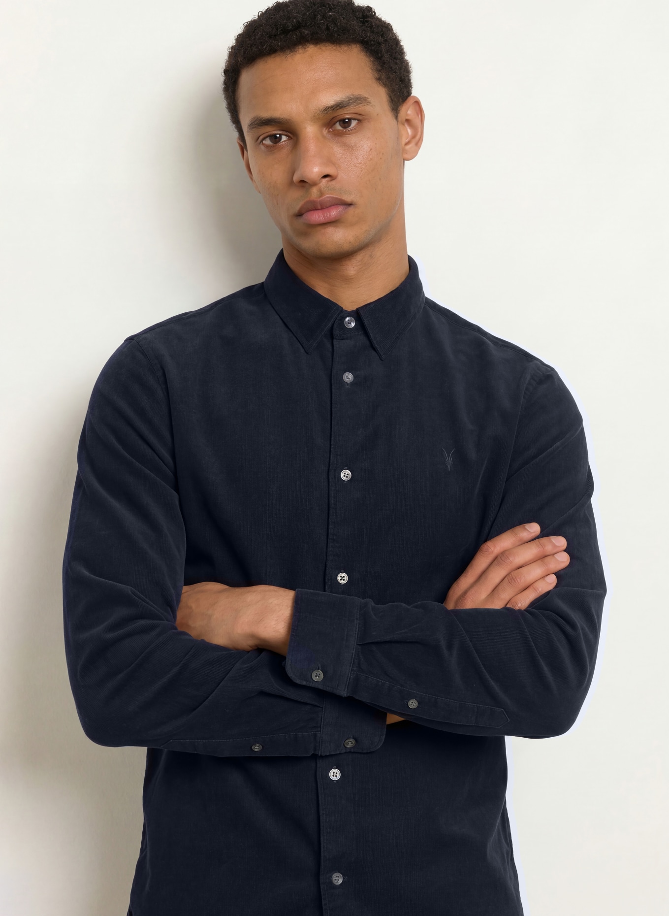 ALLSAINTS Koszula sztruksowa BIRCHWOOD slim fit: GRANATOWY