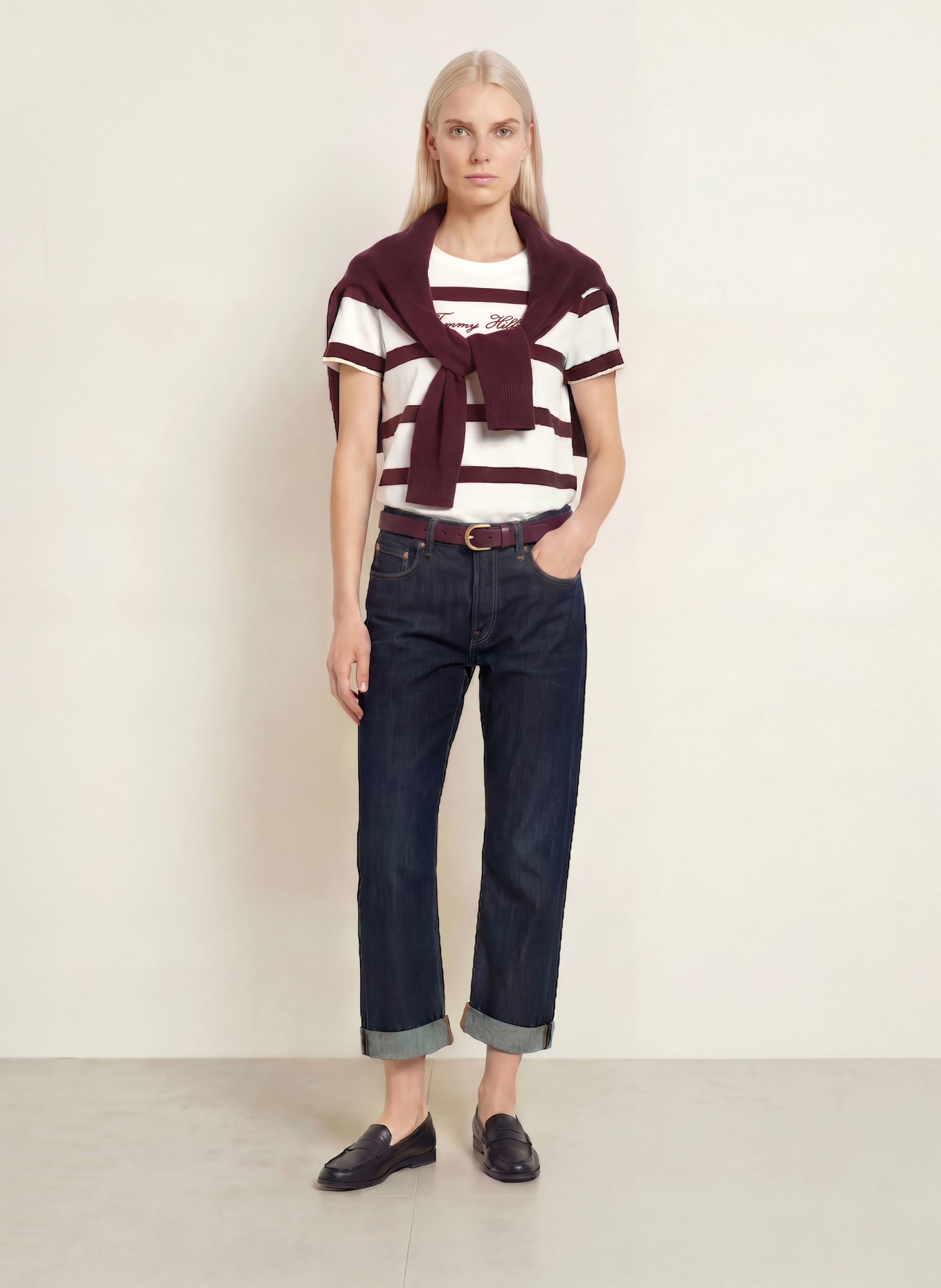 TOMMY HILFIGER Tričko: REŽNÁ / TMAVĚ FIALOVÁ