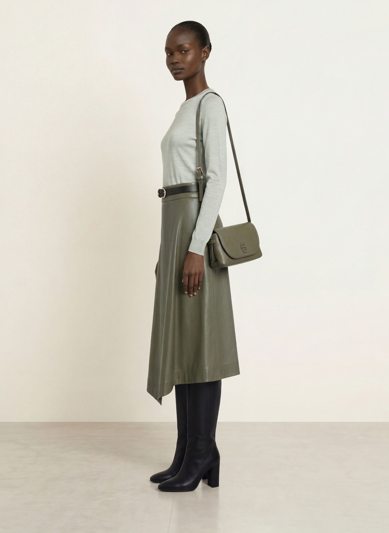 BOSS Pulover FERPINA: VERDE DESCHIS