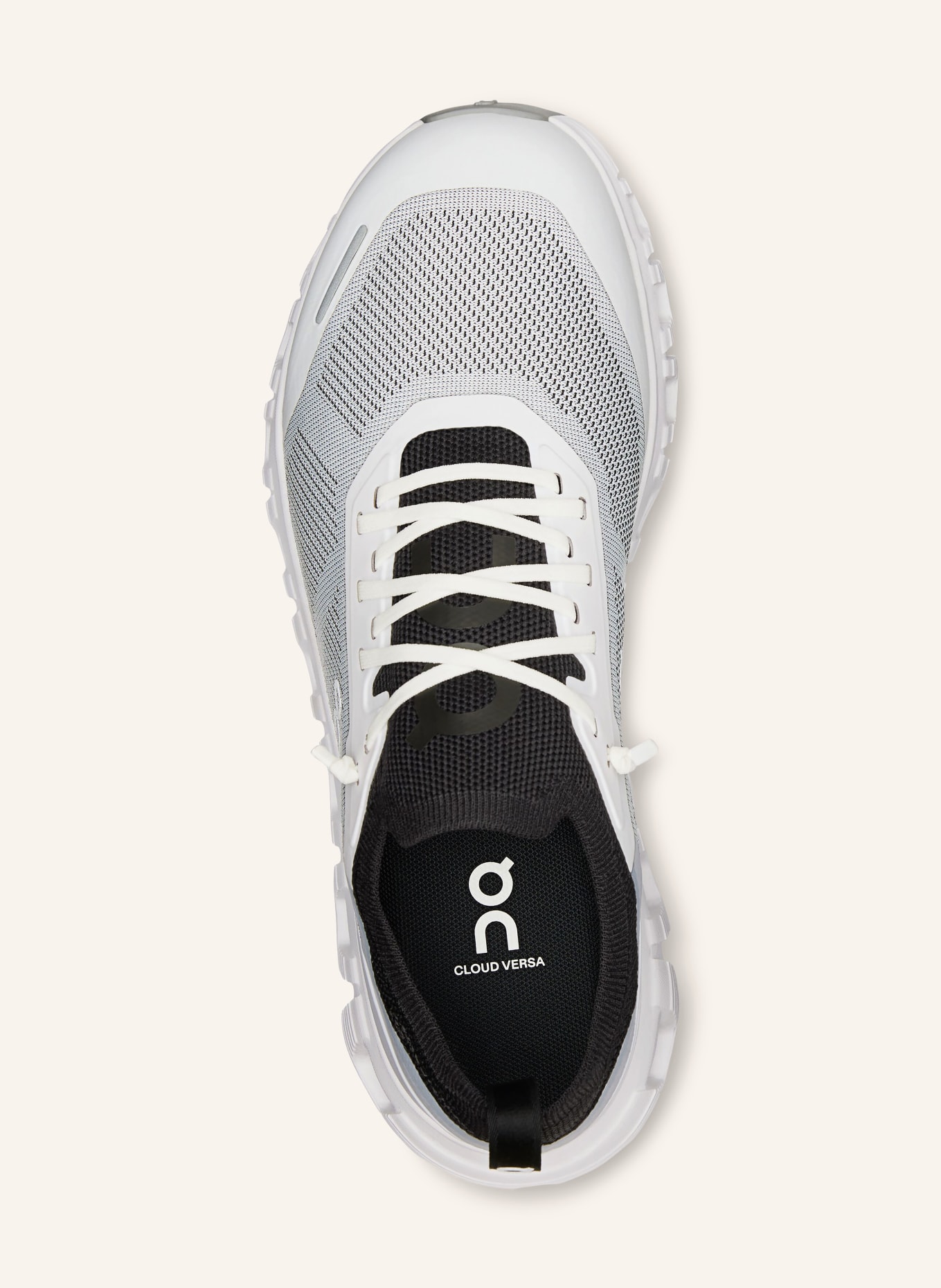 On Sneaker CLOUD 6 VERSA: SORT / HVID