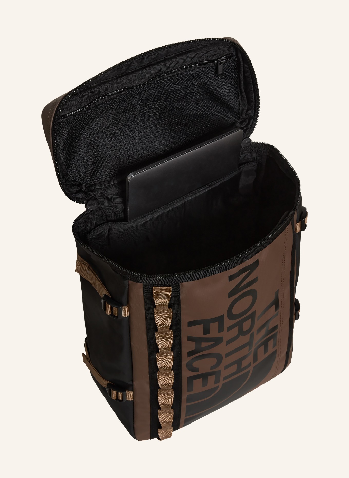 THE NORTH FACE Rucksack BASECAMP FUSEBOX S 30 l mit Laptop-Fach: DUNKELBRAUN