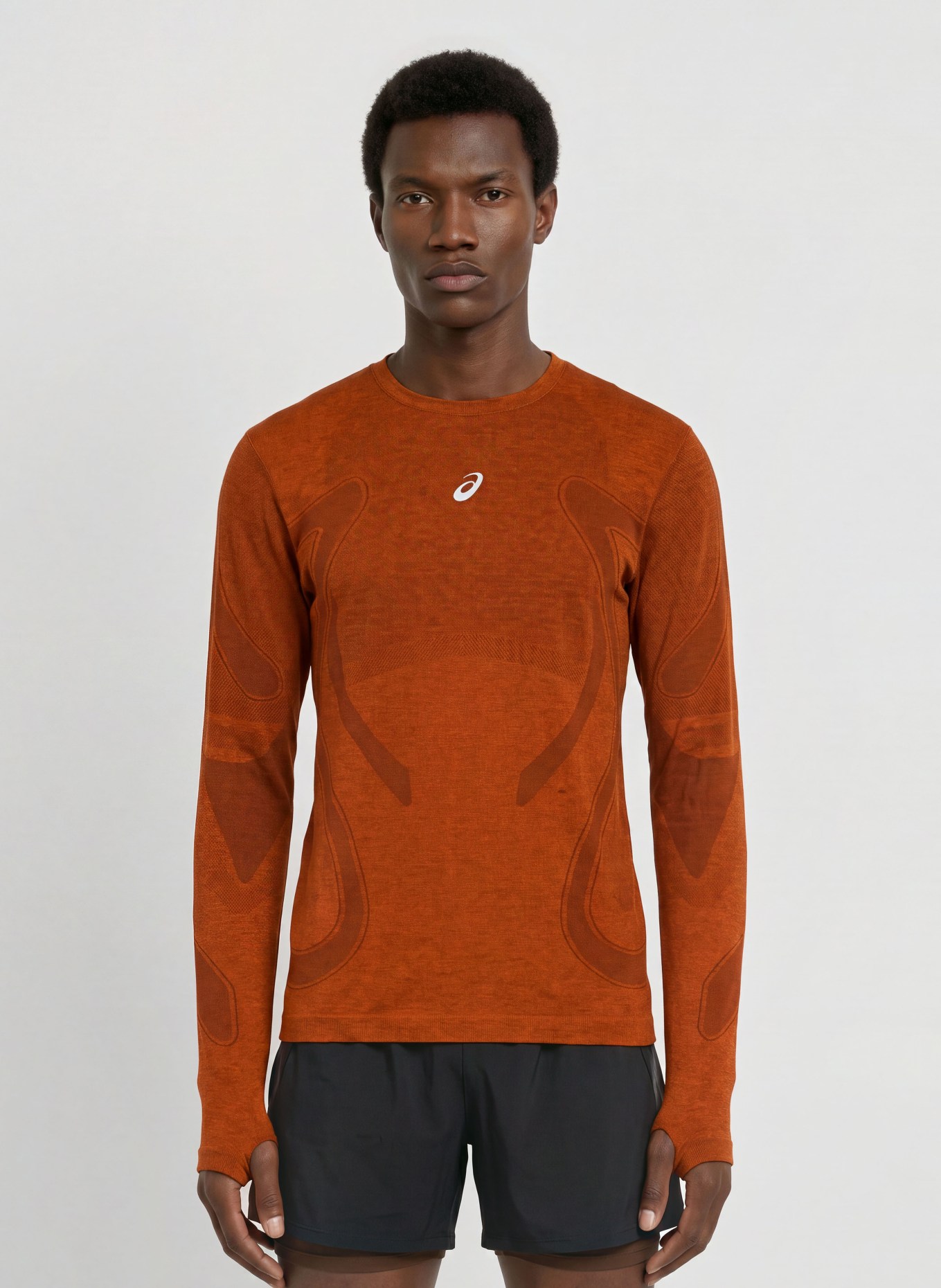 ASICS ROAD SEAMLESS LS running shirt: RED / DARK RED