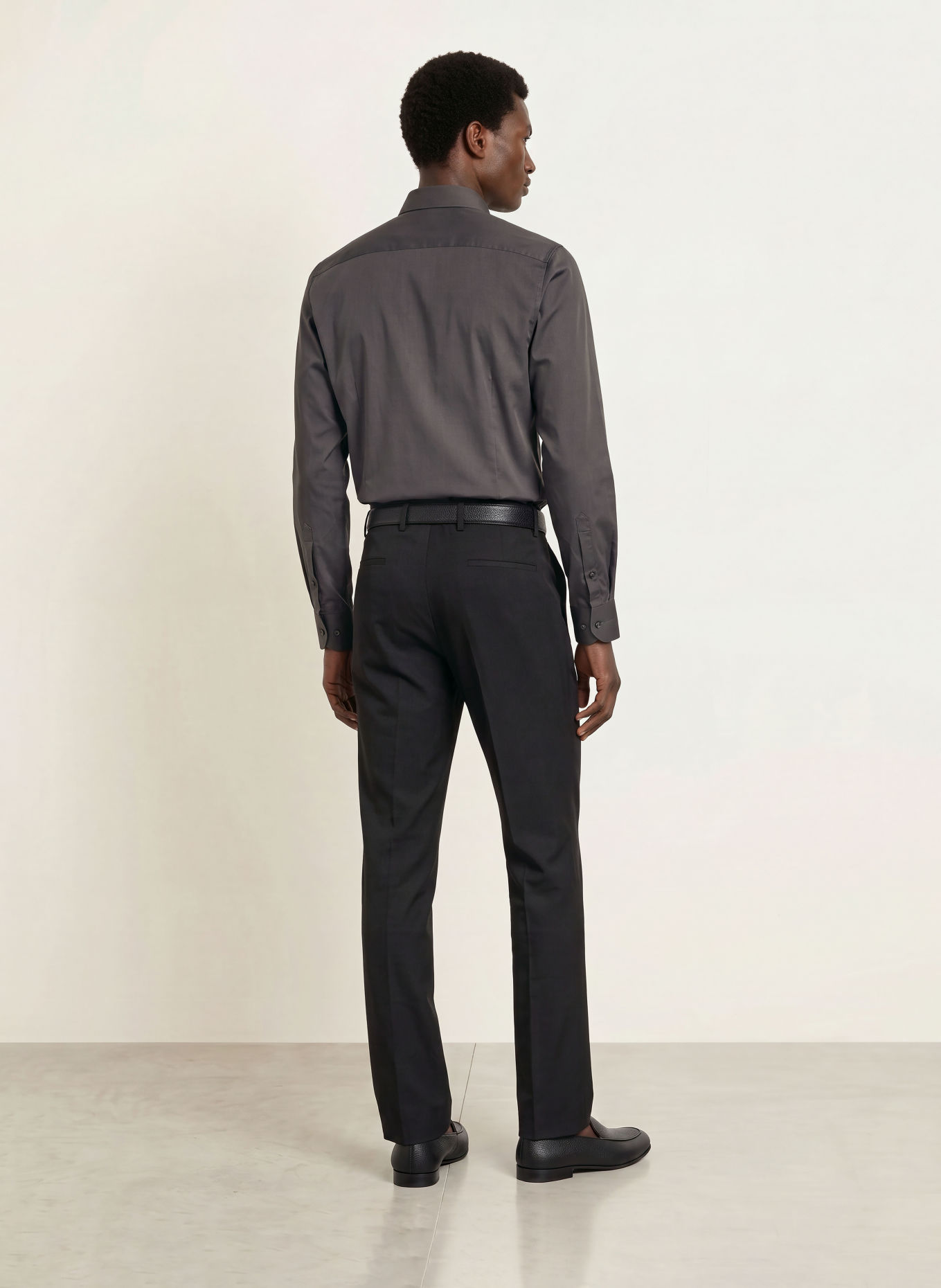 OLYMP Chemise Level Five coupe ajustée: GRIS FONCÉ