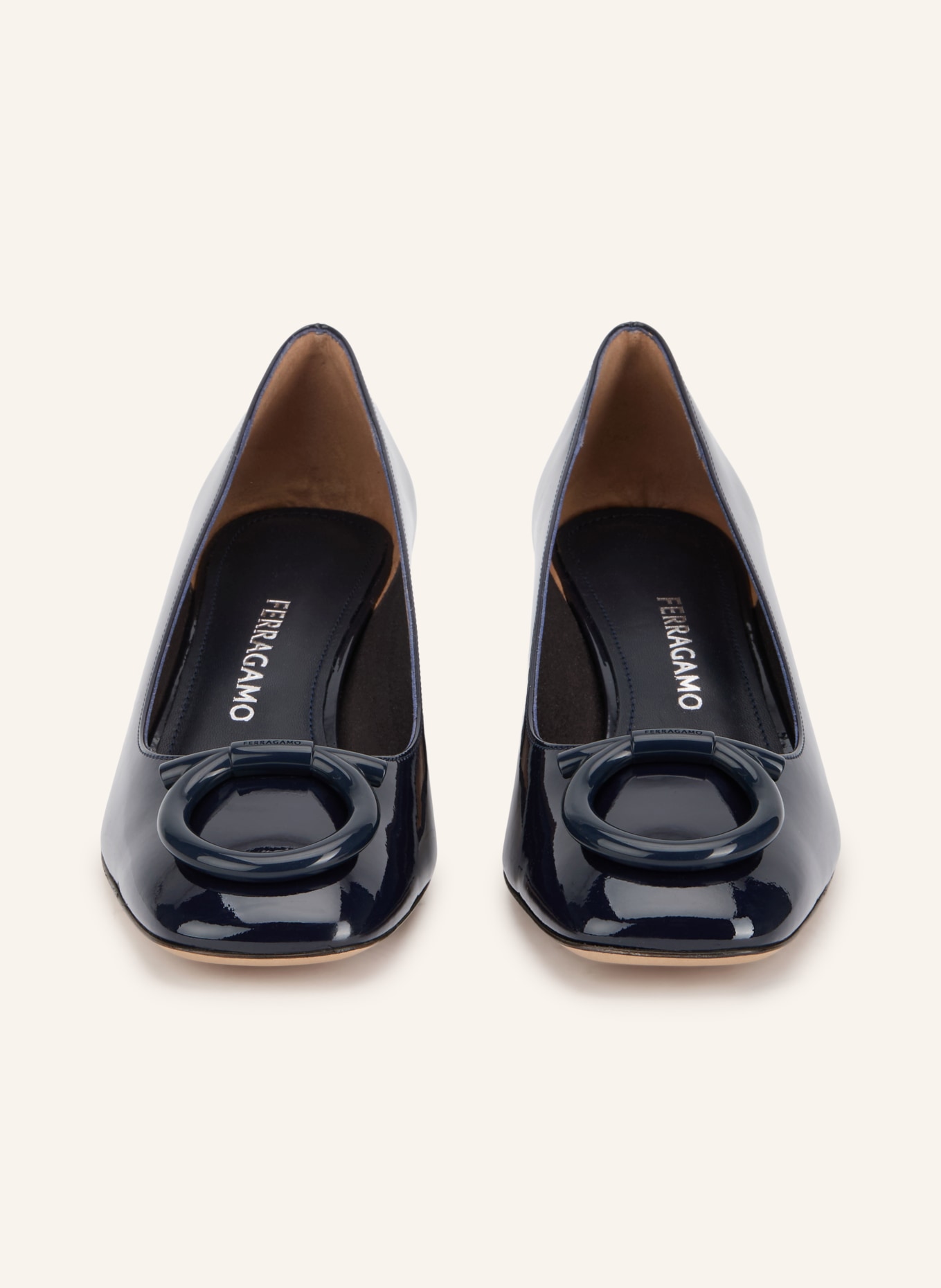 FERRAGAMO Lack-Pumps MARA 40: DUNKELBLAU