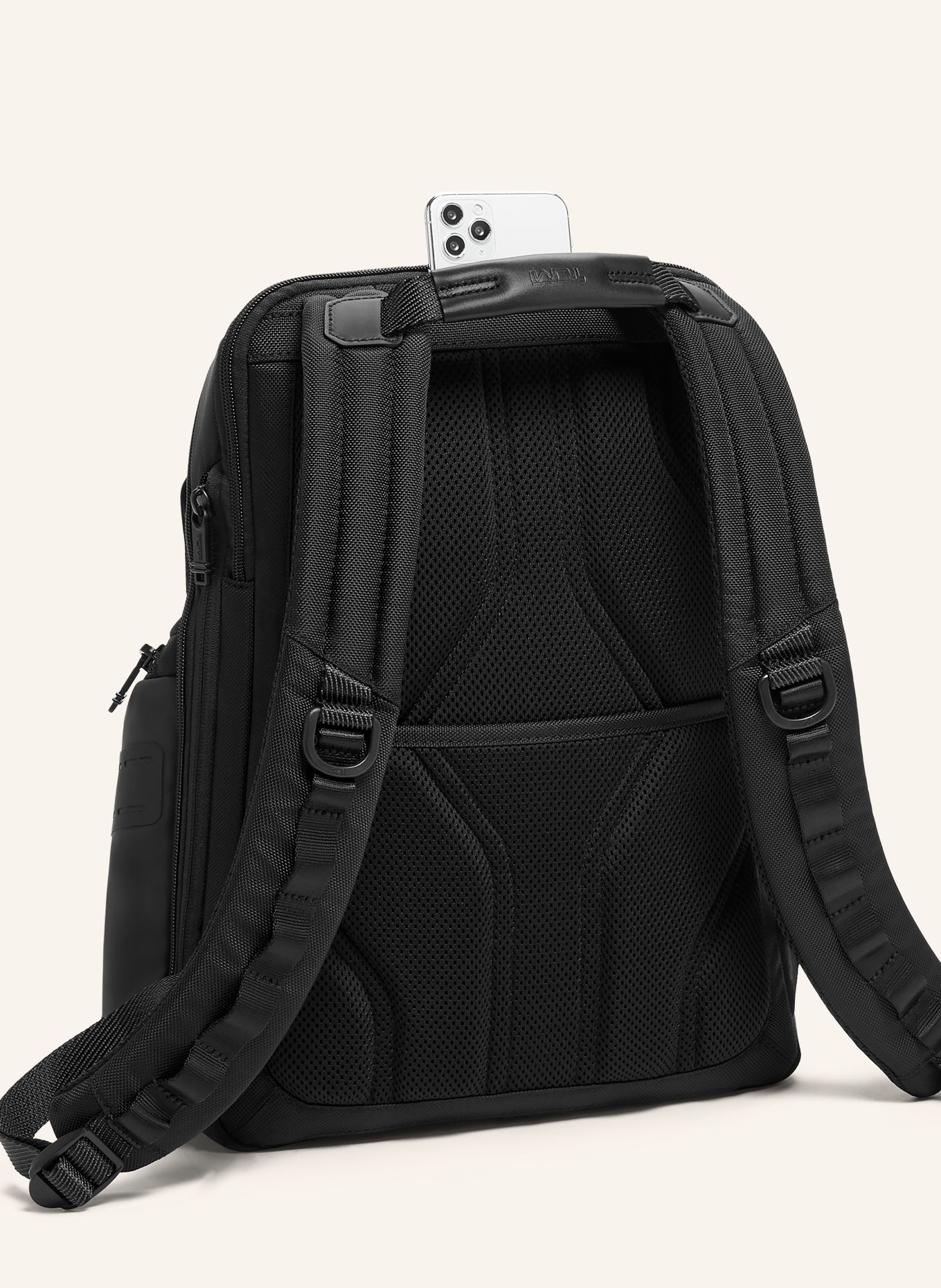 TUMI ALPHA BRAVO rugzak NAVIGATION met laptopvak: ZWART