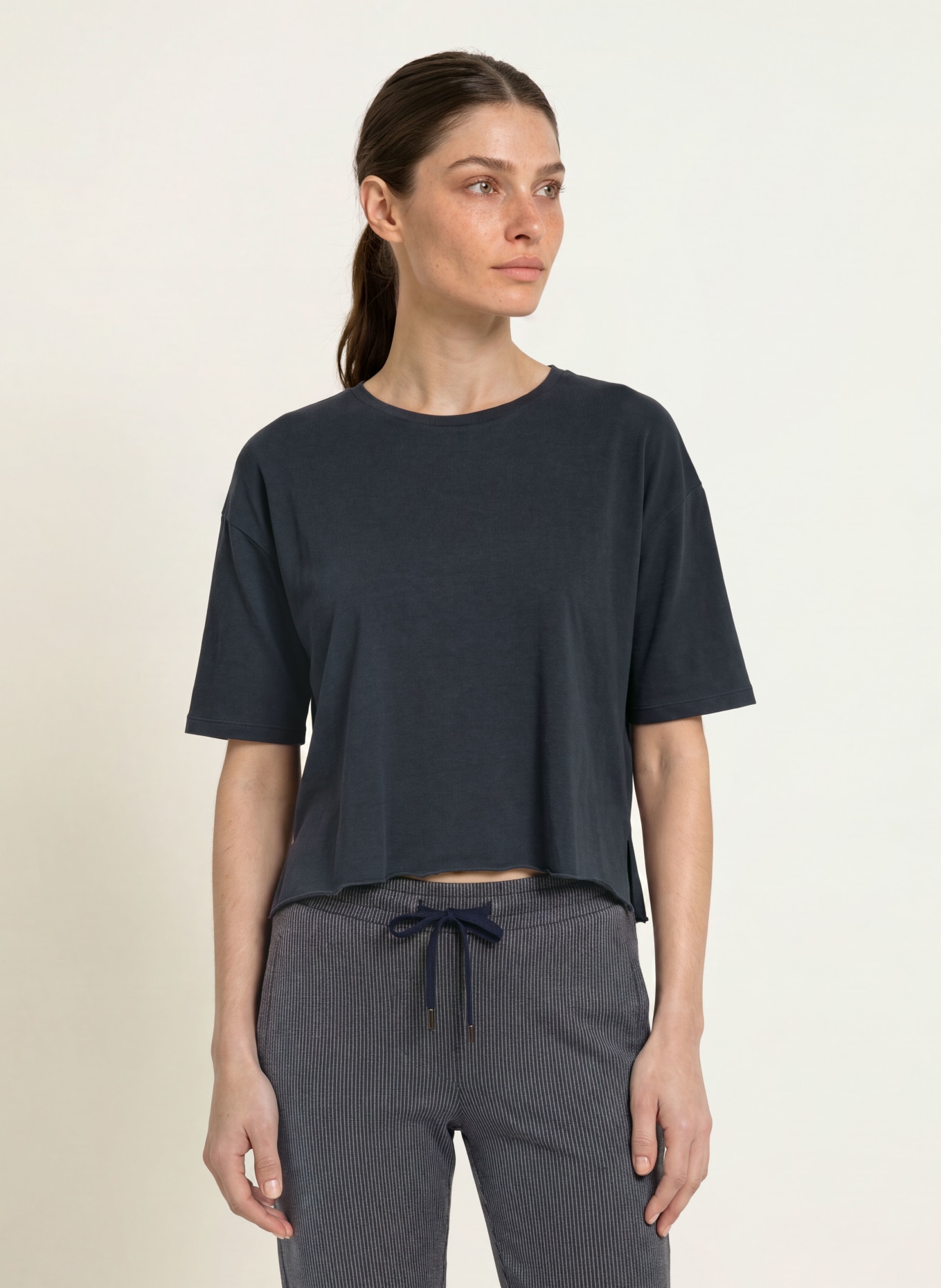 Juvia T-shirt FLORINA à manches 3/4: BLEU FONCÉ