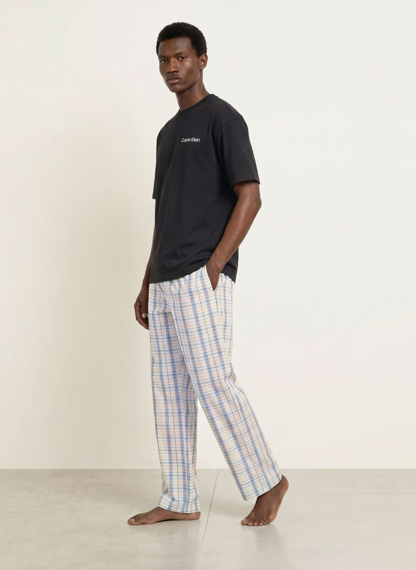 Calvin Klein sleep shirt: BLACK