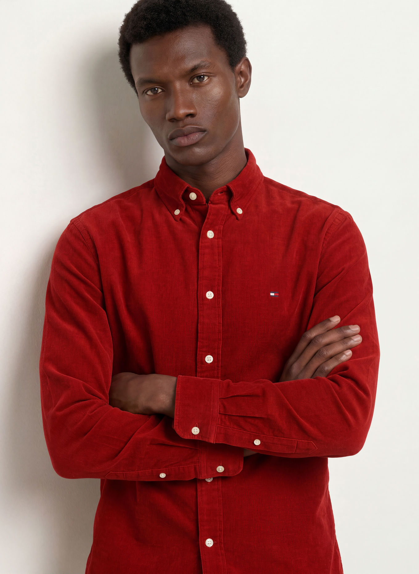 TOMMY HILFIGER Chemise en velours côtelé coupe regular: ROUGE