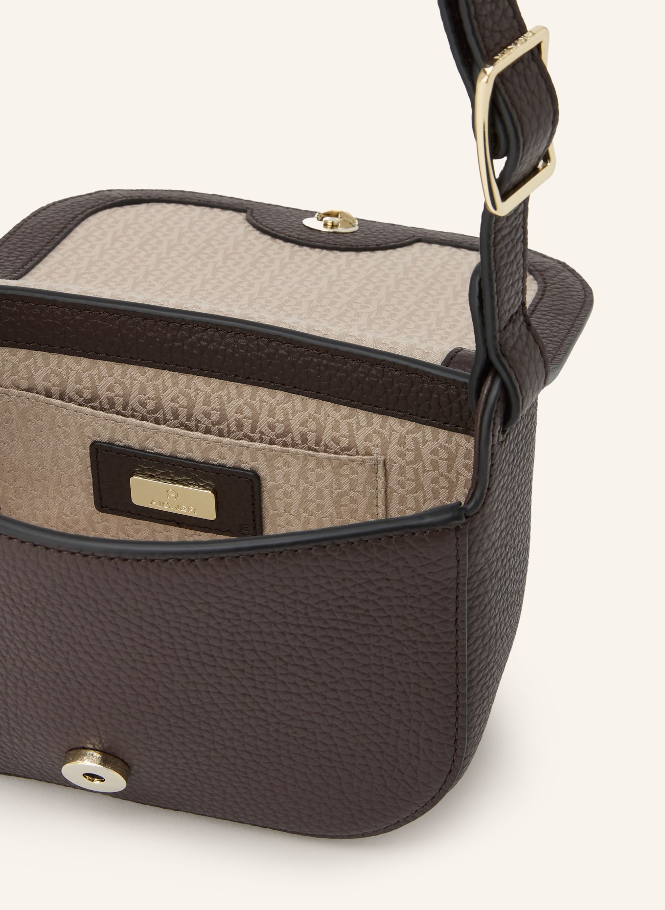 AIGNER Umhängetasche PURA: DUNKELBRAUN / GOLD