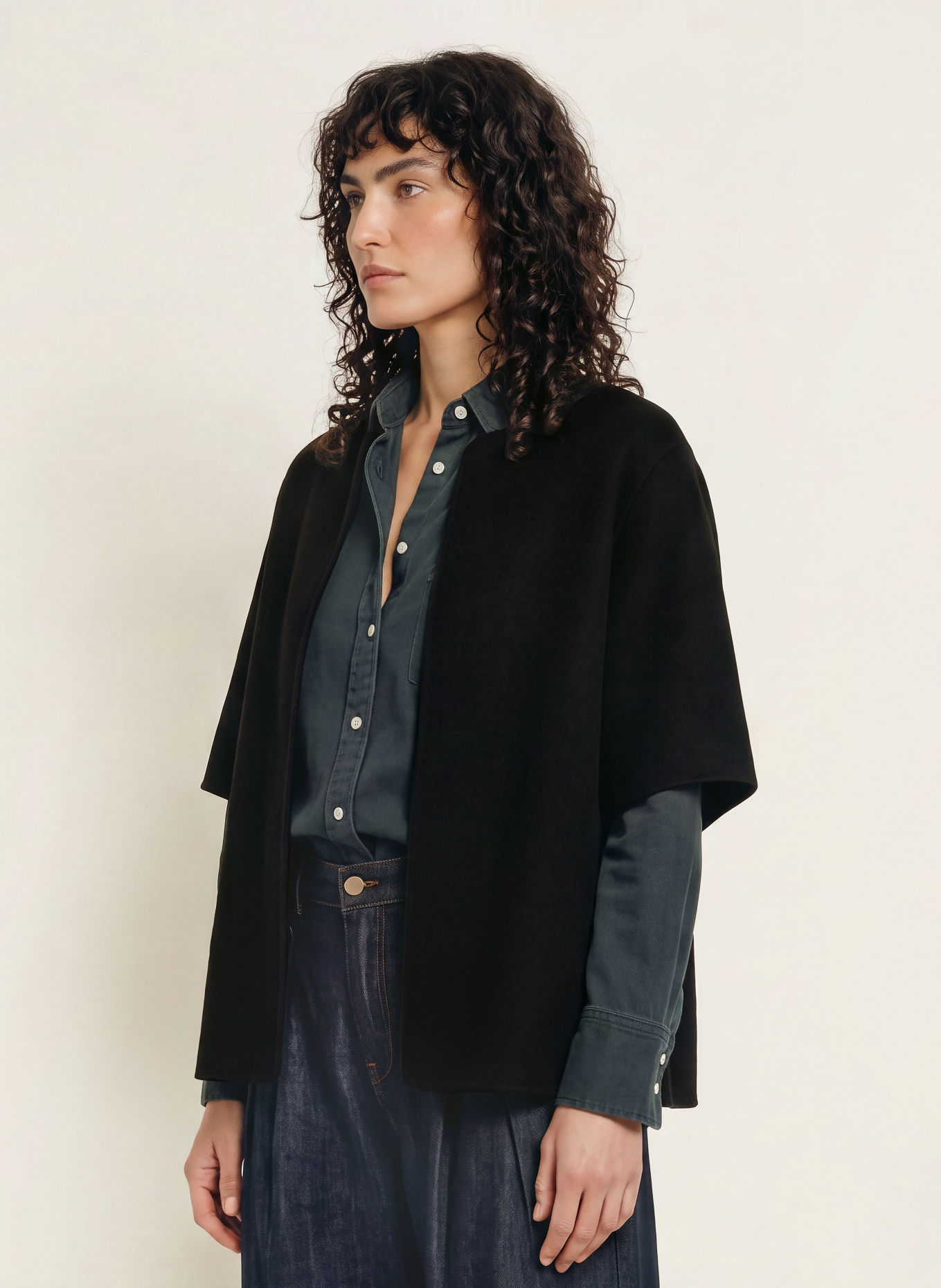 KUJTEN Veste en cachemire ASI: NOIR