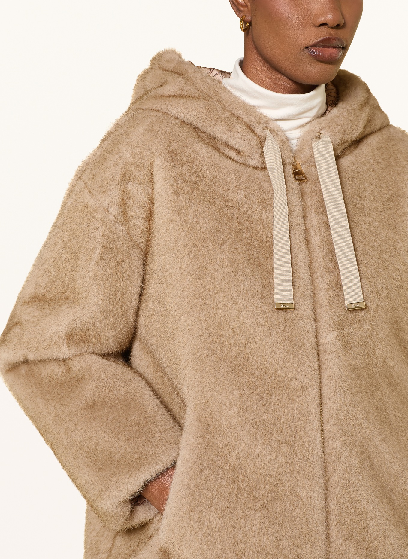 HERNO Kunstbontjas: LICHTBRUIN