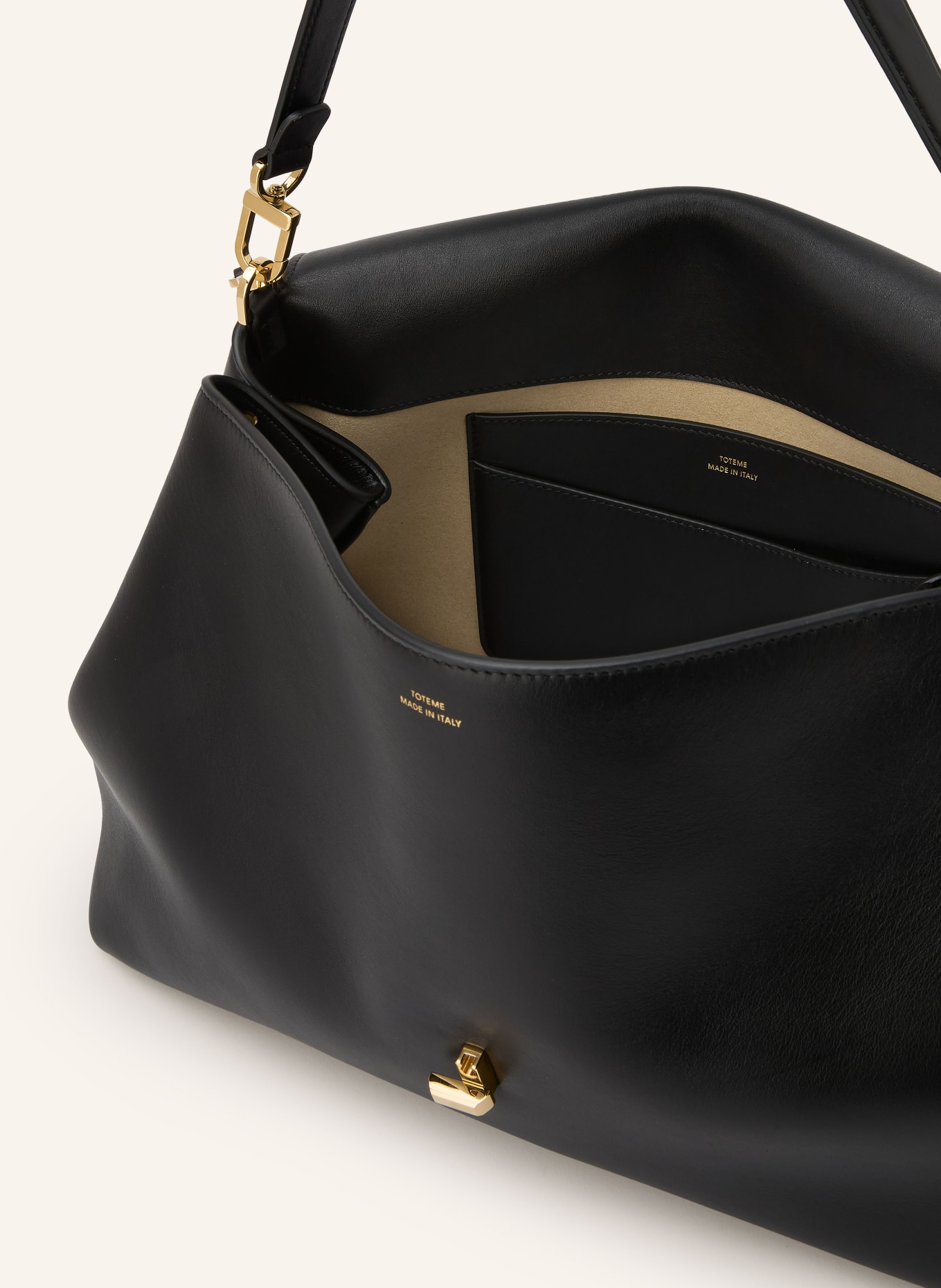 TOTEME Schultertasche: SCHWARZ / GOLD