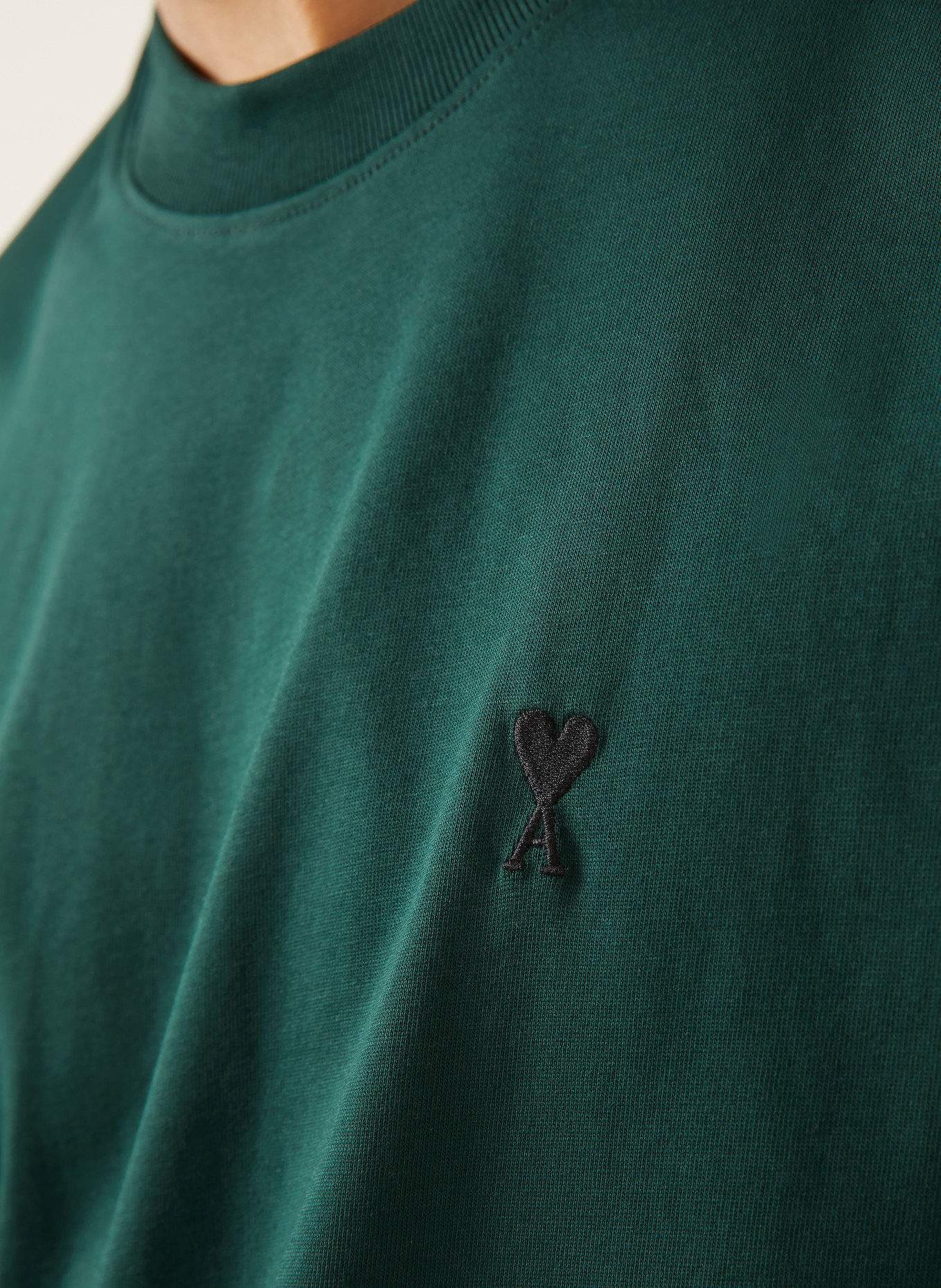 AMI PARIS T-shirt: DONKERGROEN