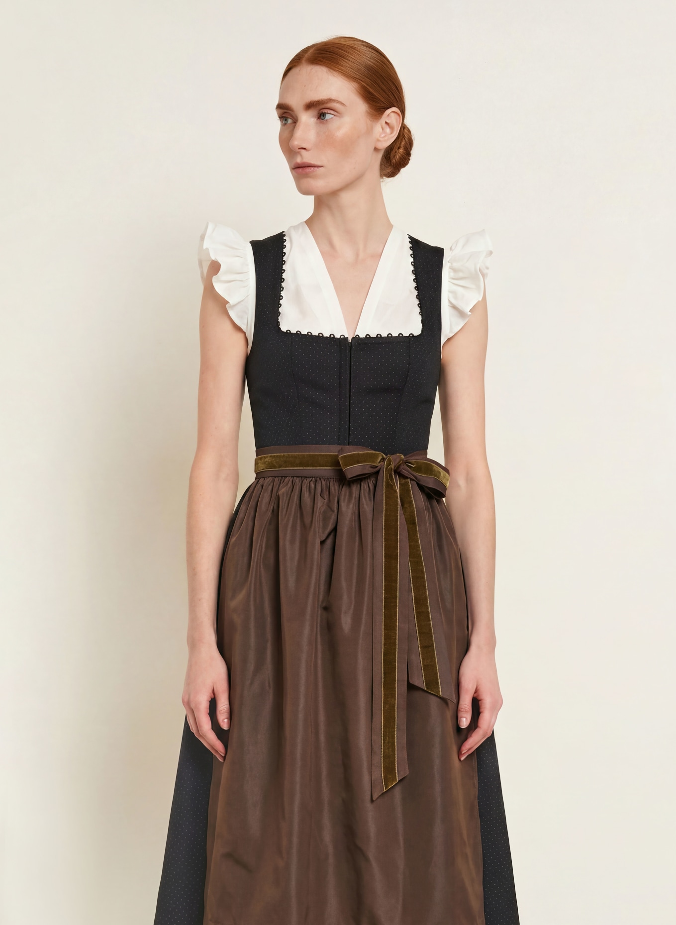 KINGA MATHE Jacquard-Dirndl TIARA: SCHWARZ / DUNKELBRAUN