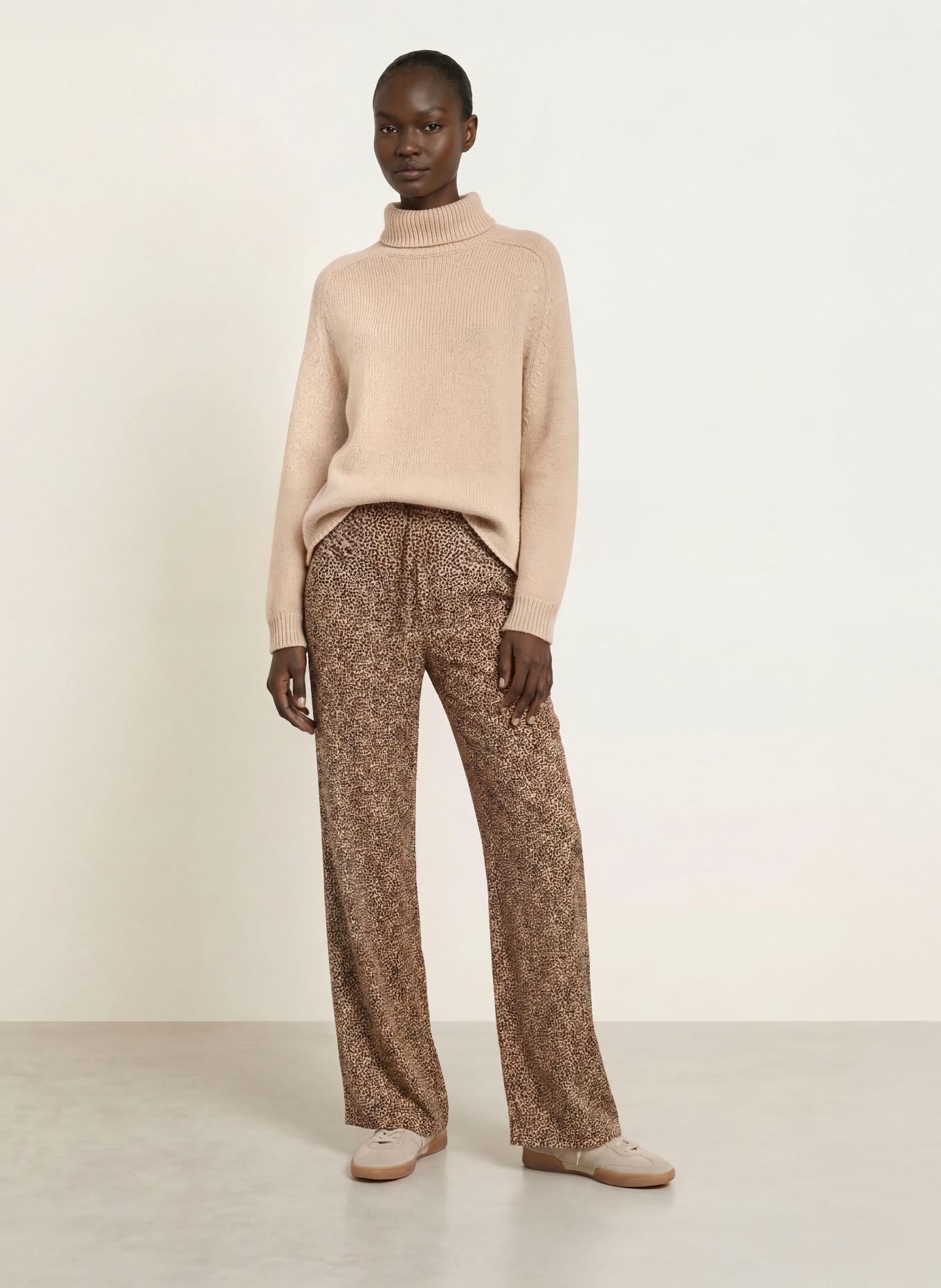 Juvia Rollkragenpullover RIKE: BEIGE